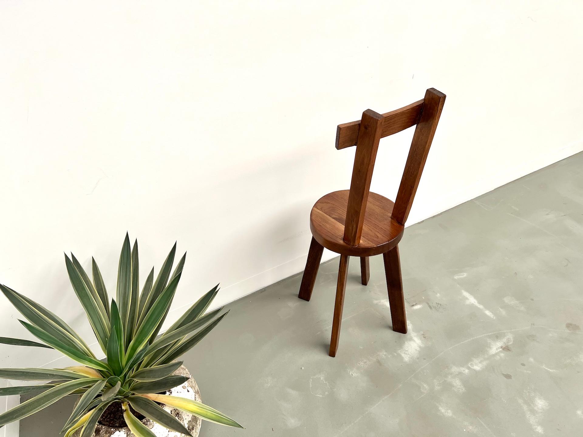 Brutalist Solid Oak Chair, France 1950s en venta 9