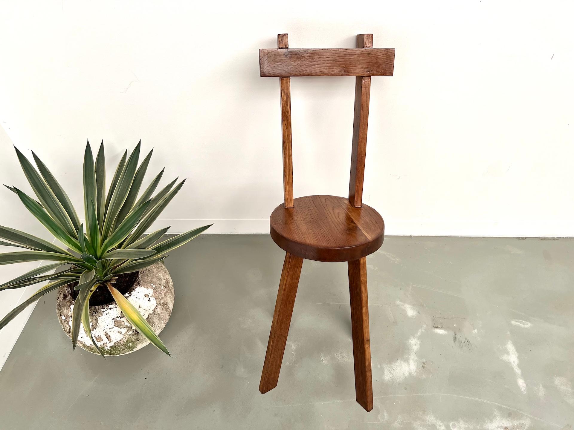 Brutalist Solid Oak Chair, France 1950s en venta 11