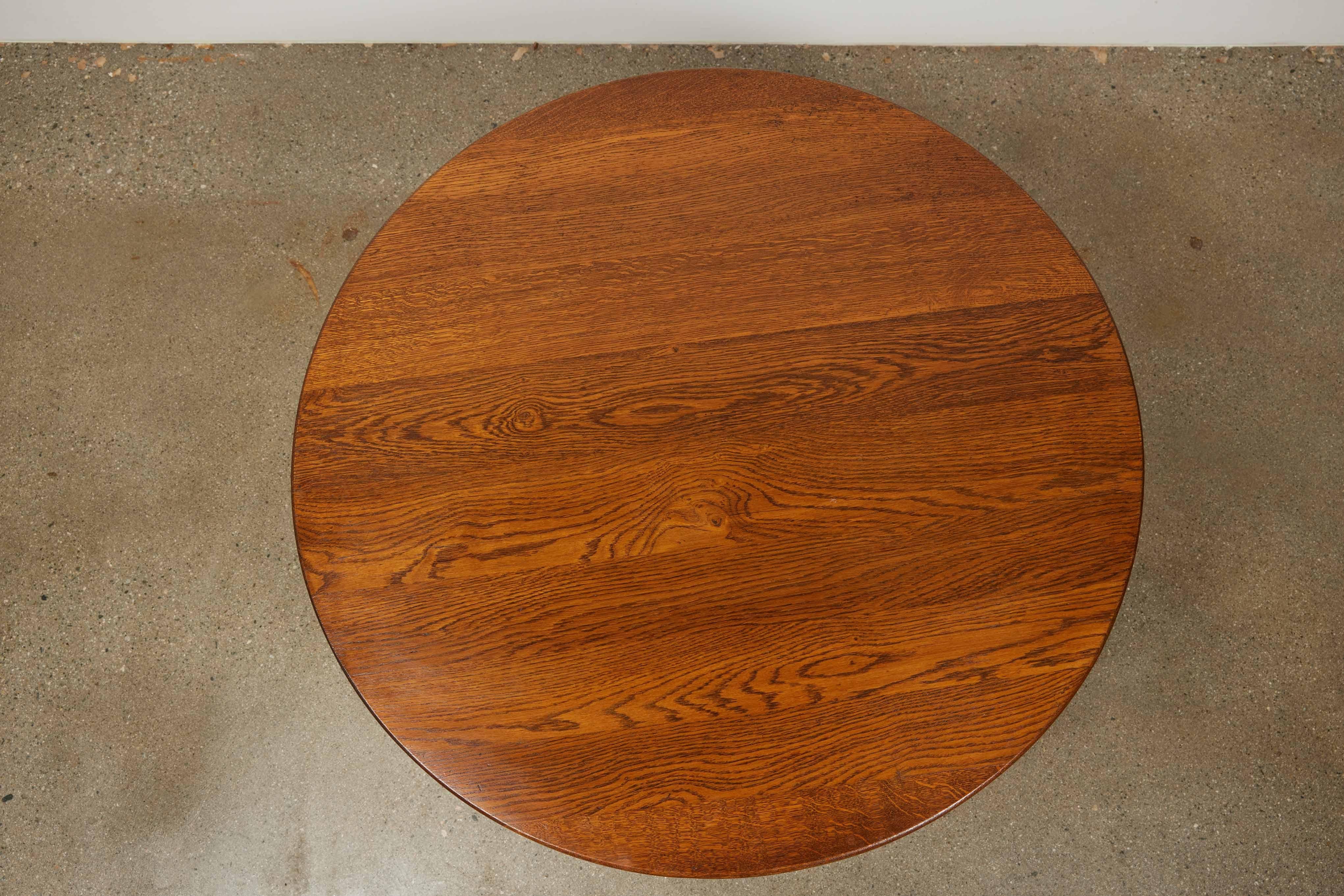 Brutalist Solid Oak Coffee Table, Europe 1960s For Sale 1