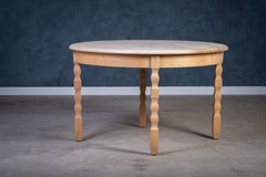 Table de salle à manger brutaliste en chêne massif par Oakning Kjærnulf, 1970