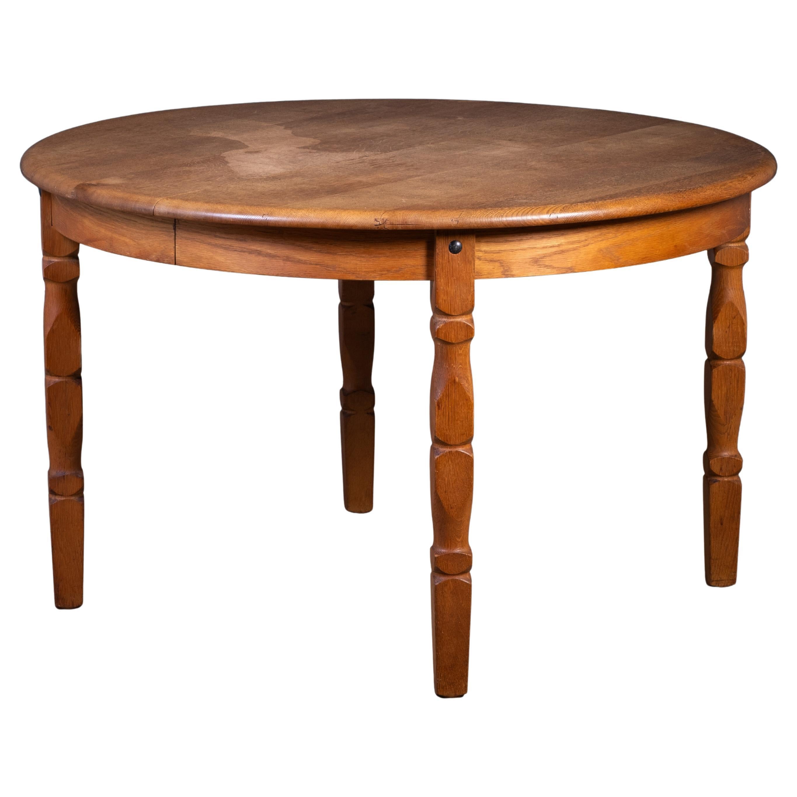 Brutalist Solid Oak Dining Table by Henning Kjærnulf, 1970s en vente