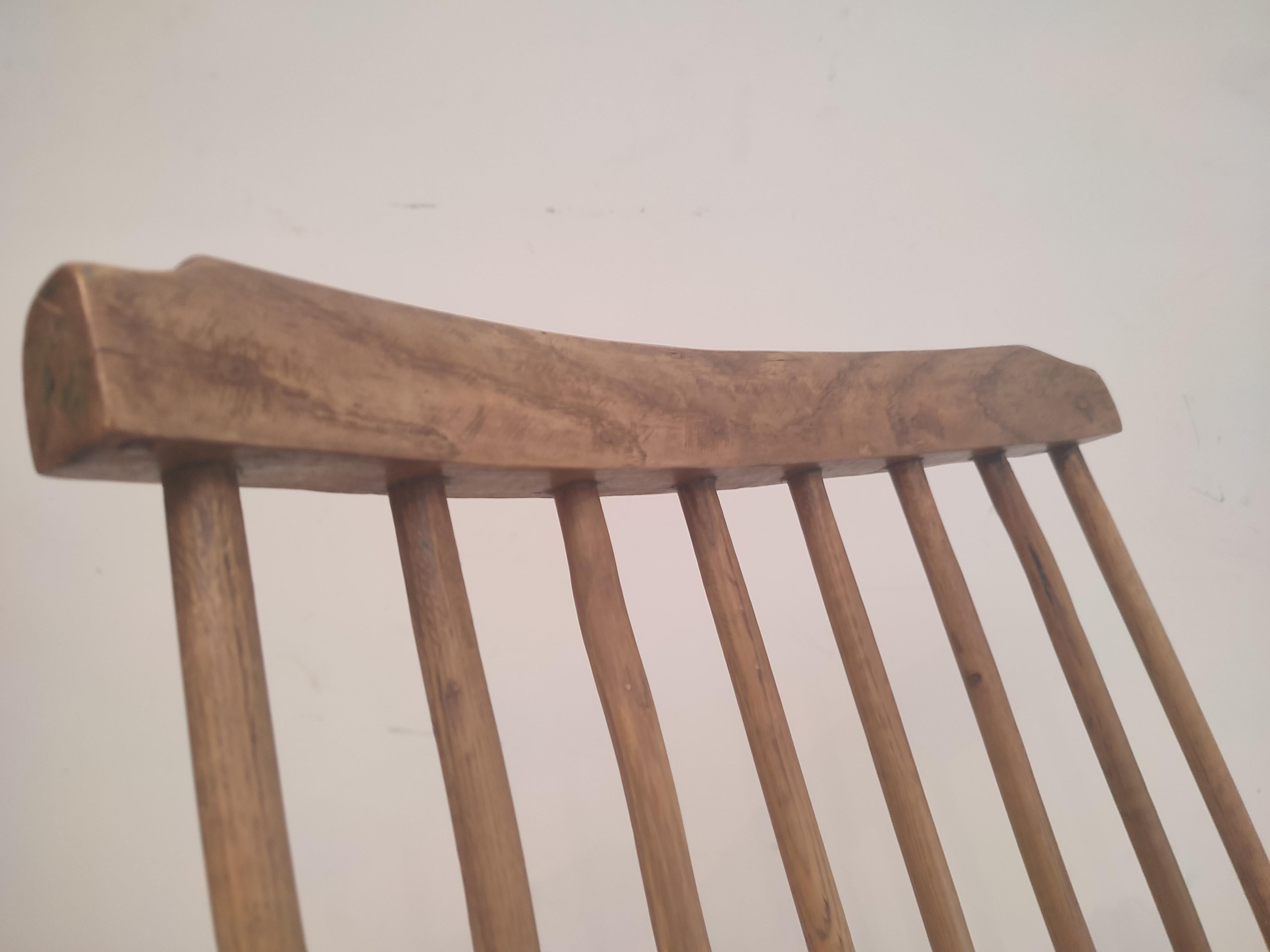 Brutalist Solid Oak Rocking Chair, French In Good Condition For Sale In Waasmunster, BE