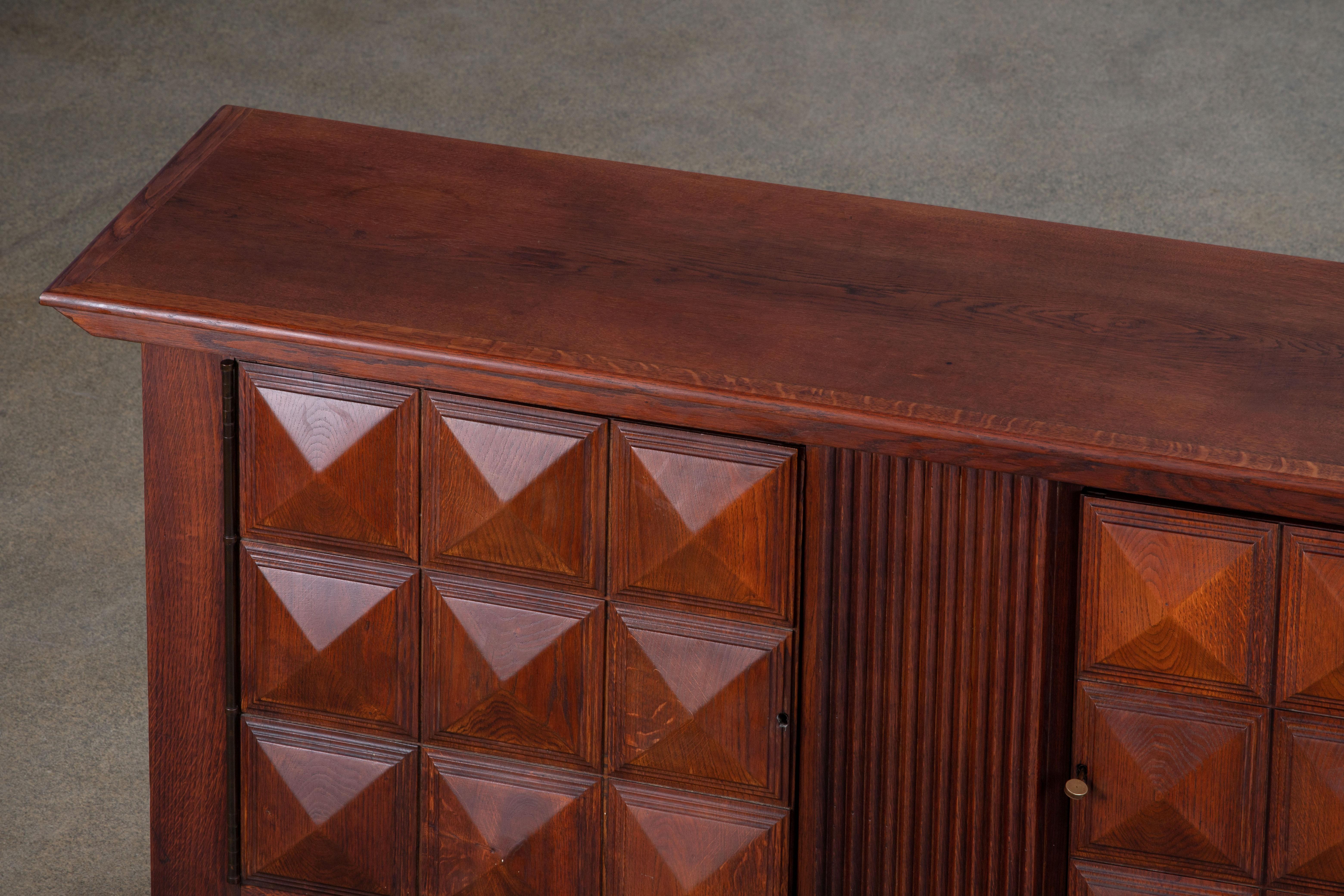 Brutalist Solid Oak Sideboard, France, 1940s For Sale 9