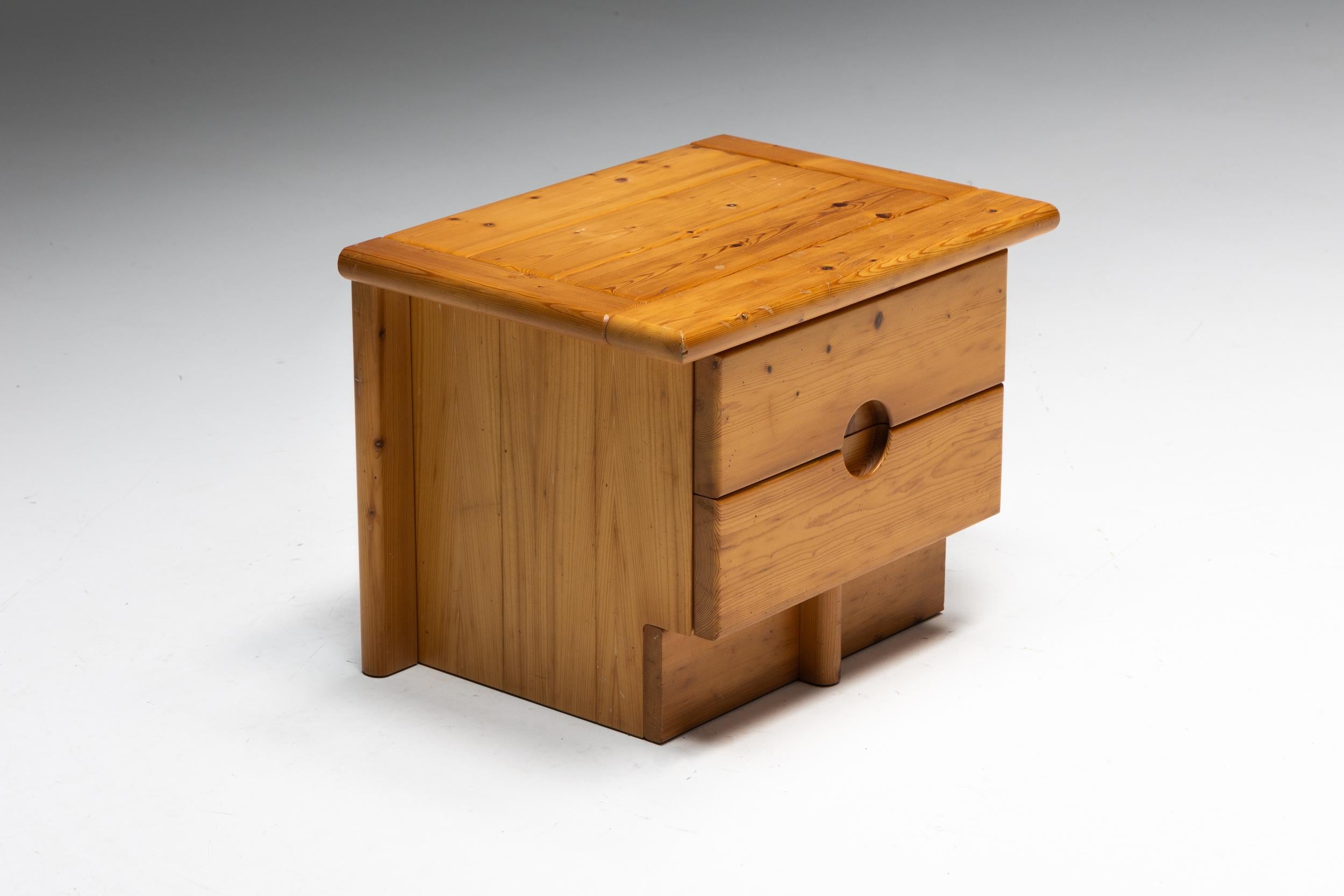 Mid-20th Century Brutalist Solid Pine Bedside Tables, 1960s