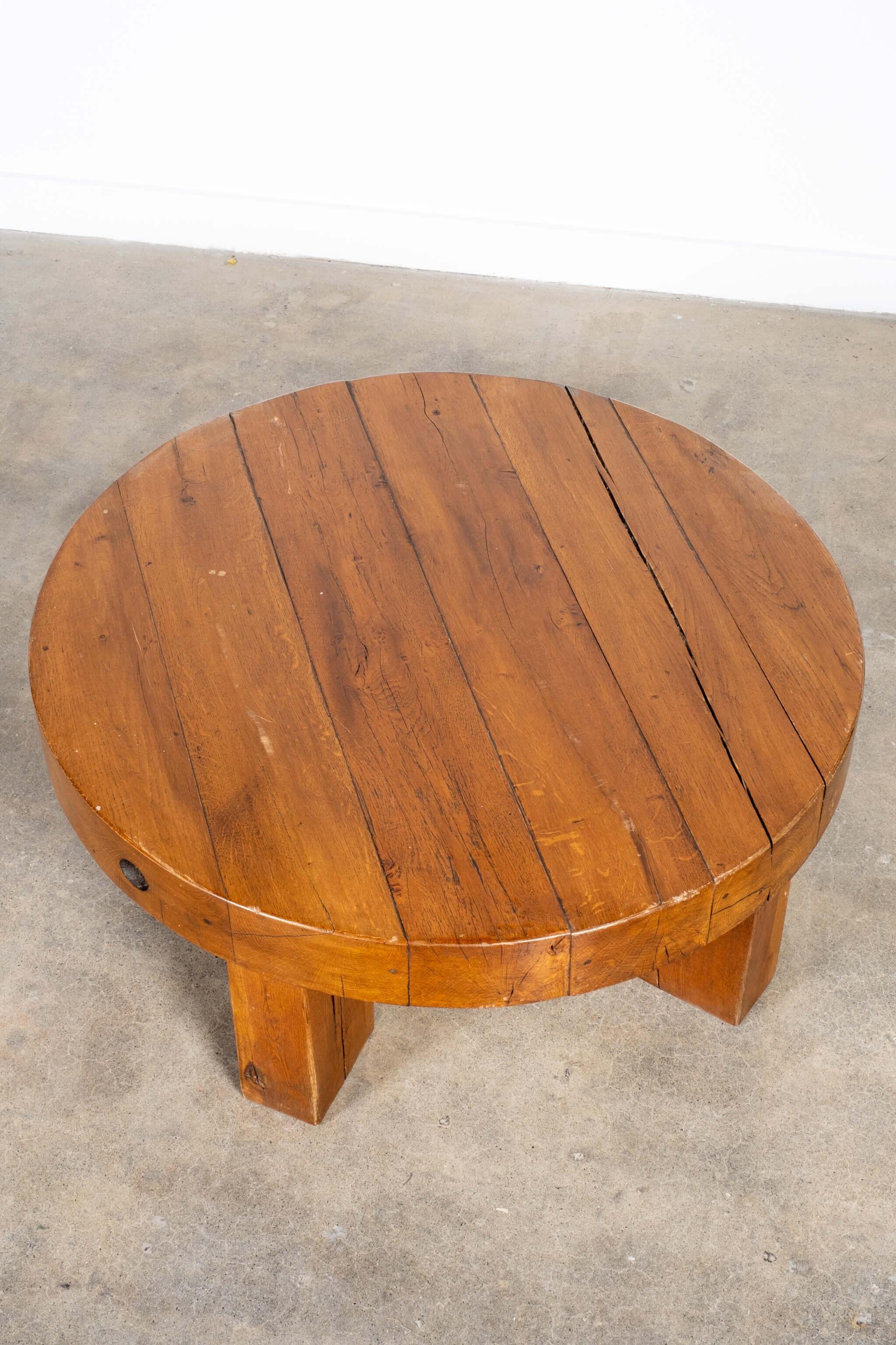 Brutalist Solid Wood Coffee Table For Sale 1