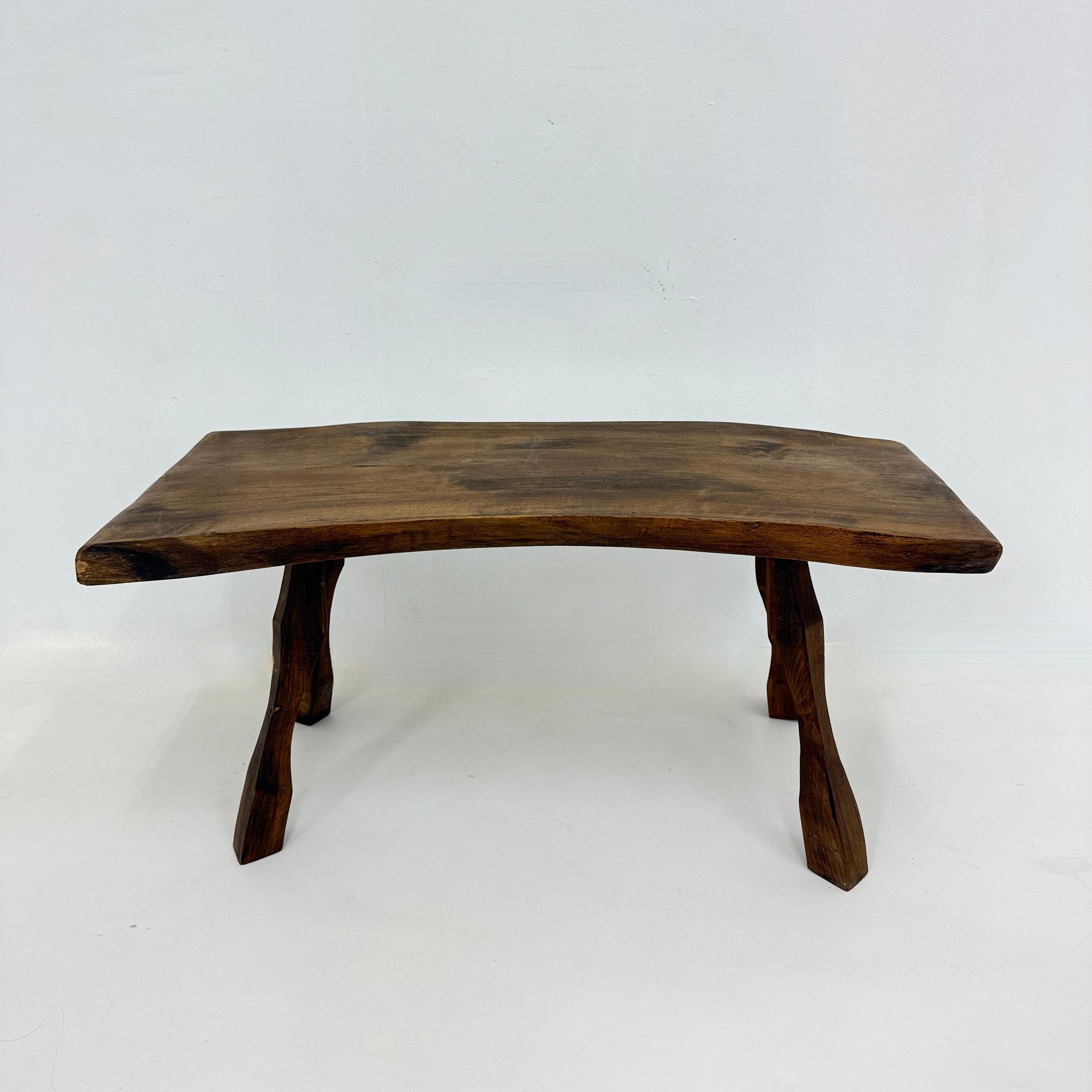 Fin du 20e siècle Table d'appoint brutaliste en bois massif, années 1970 en vente