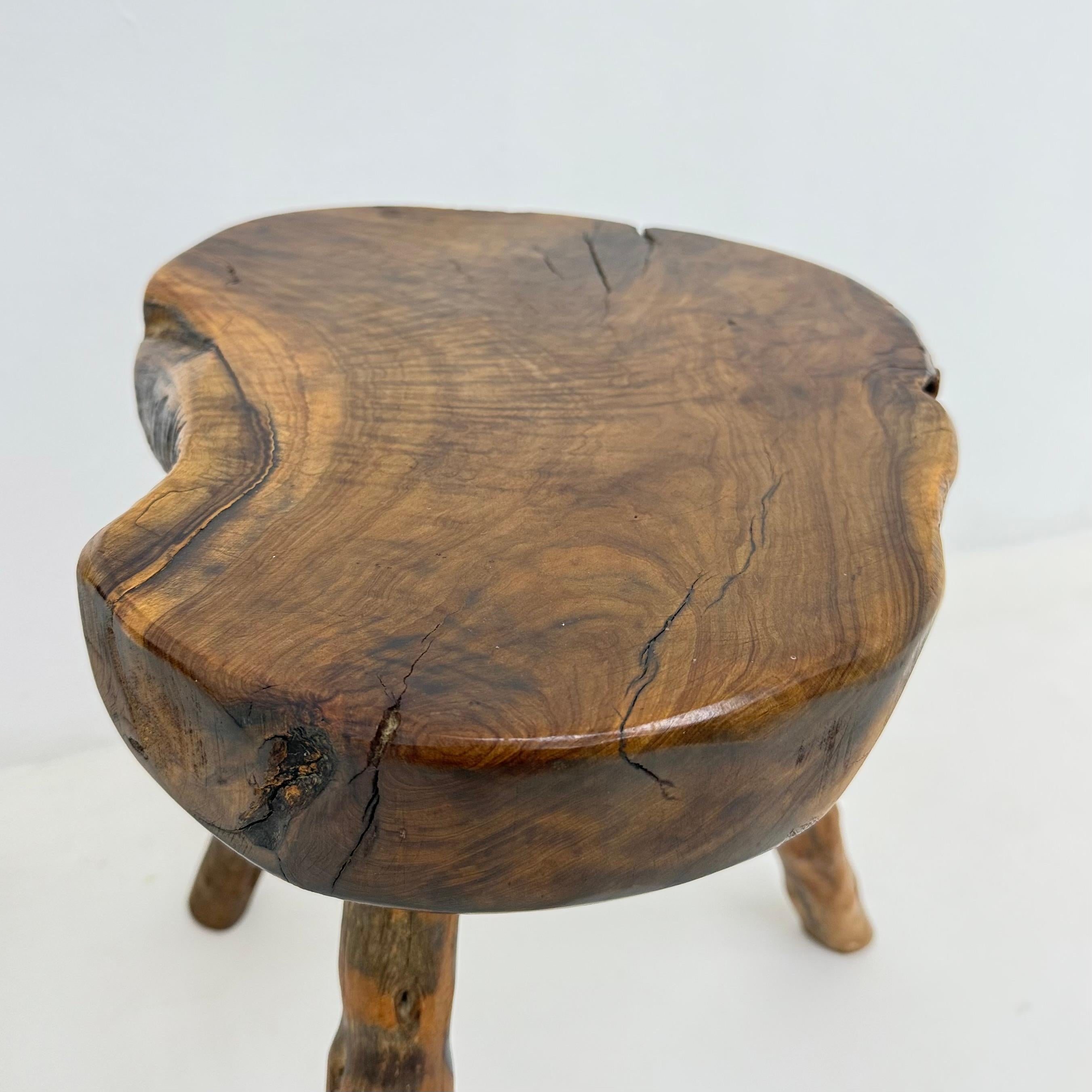 Brutalist solid wooden side table , 1970s For Sale 4