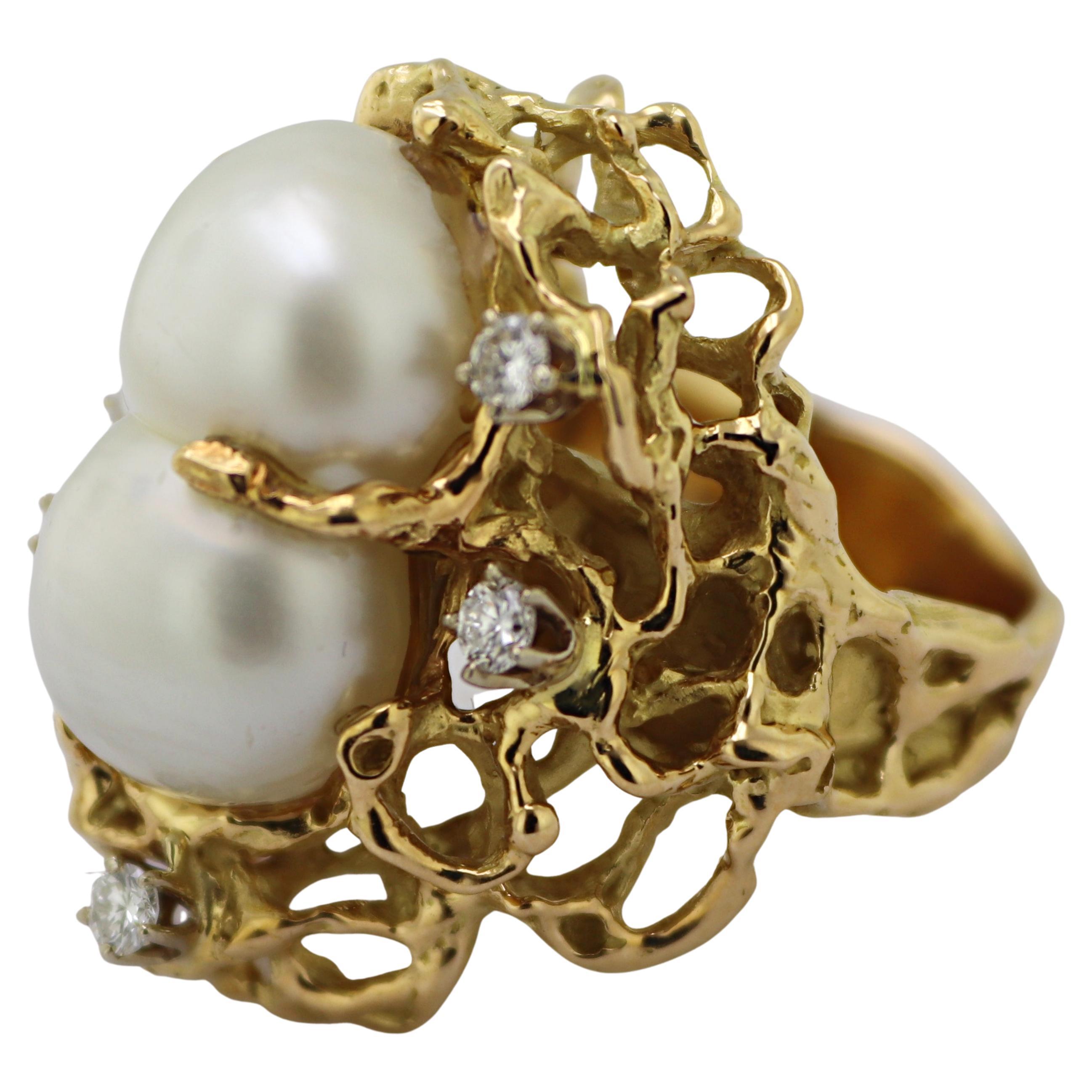 Brutalist South Sea Baroque Double Cultured Pearl, 18k Yellow Gold Ring For Sale