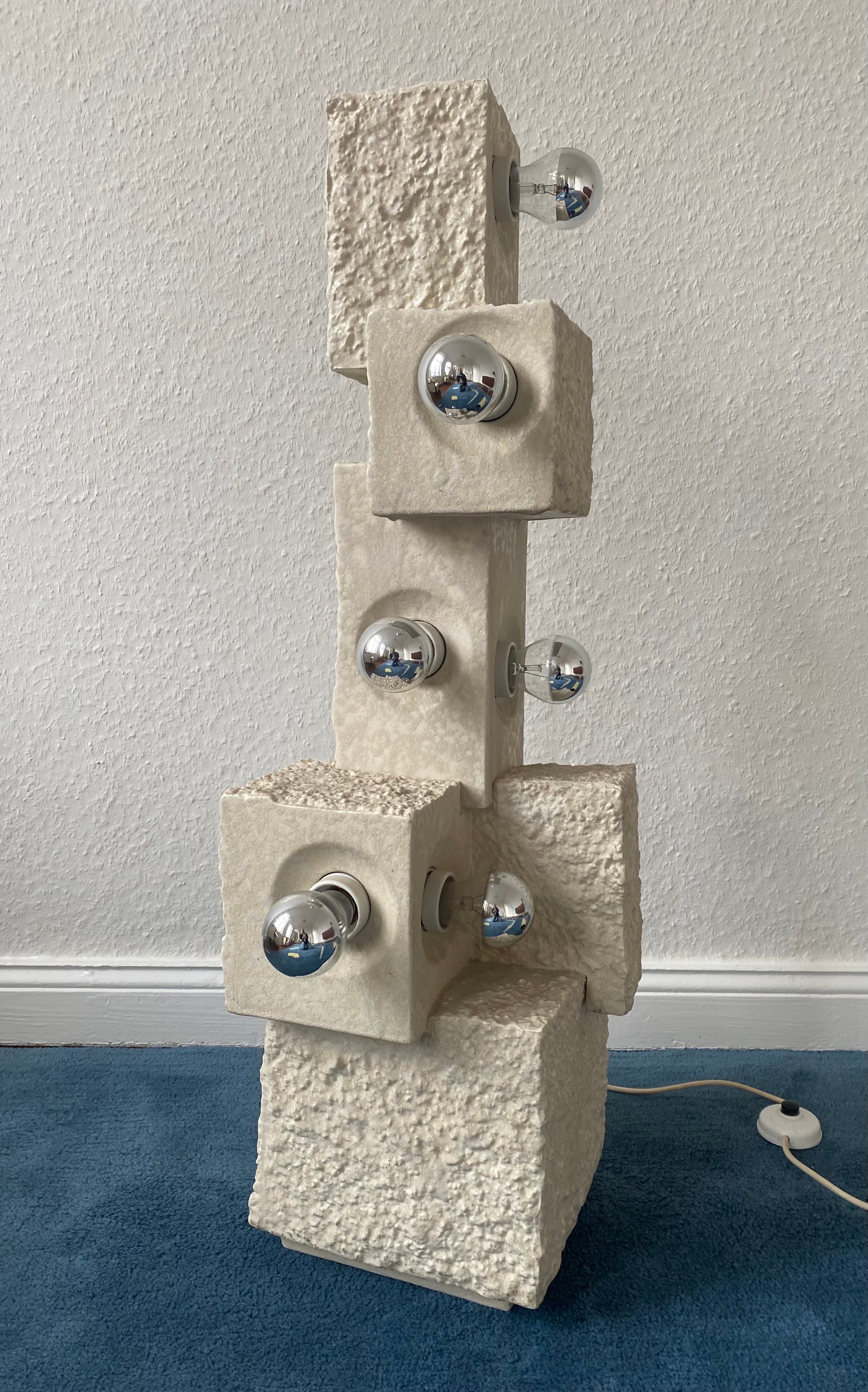 An ultra rare and extraordinary Brutalist  Ceramic Light Sculpture  by Traudl Brunnquell from around 1974.

Inspired from Cubism and modern Architecture especially Brutalism this Lamp Sculpture is outstanding in the Lamp Designs of this Era.

The