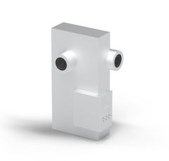 Altoparlante brutalista in metallo di Transparent