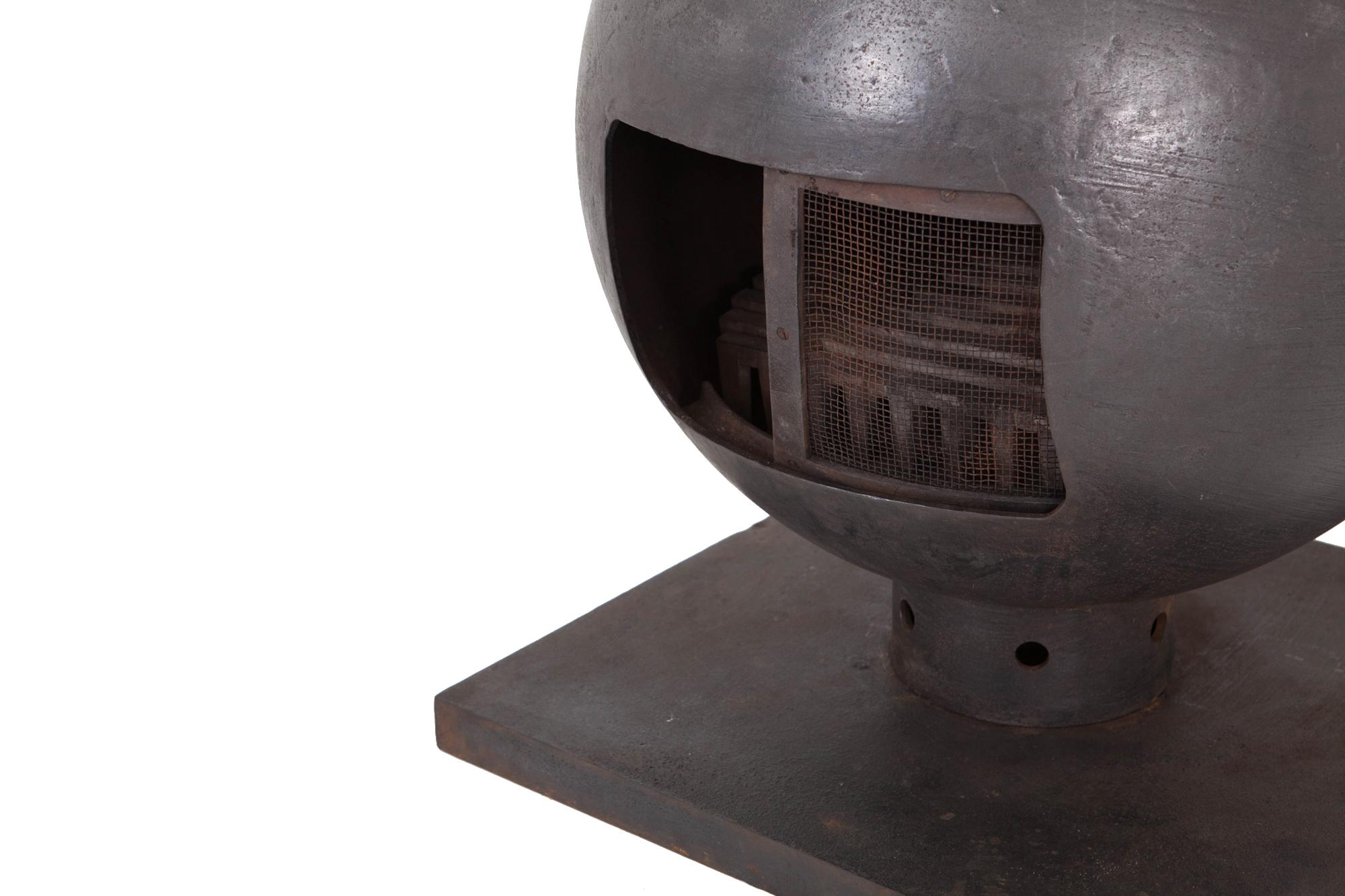 Brutalist Spherical Fireplace by Dries Kreijkamp in Wrought Iron 5