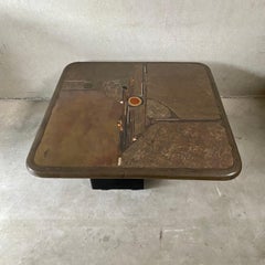 Tavolino quadrato brutalista in ardesia e agata rossa di Paul Kingma