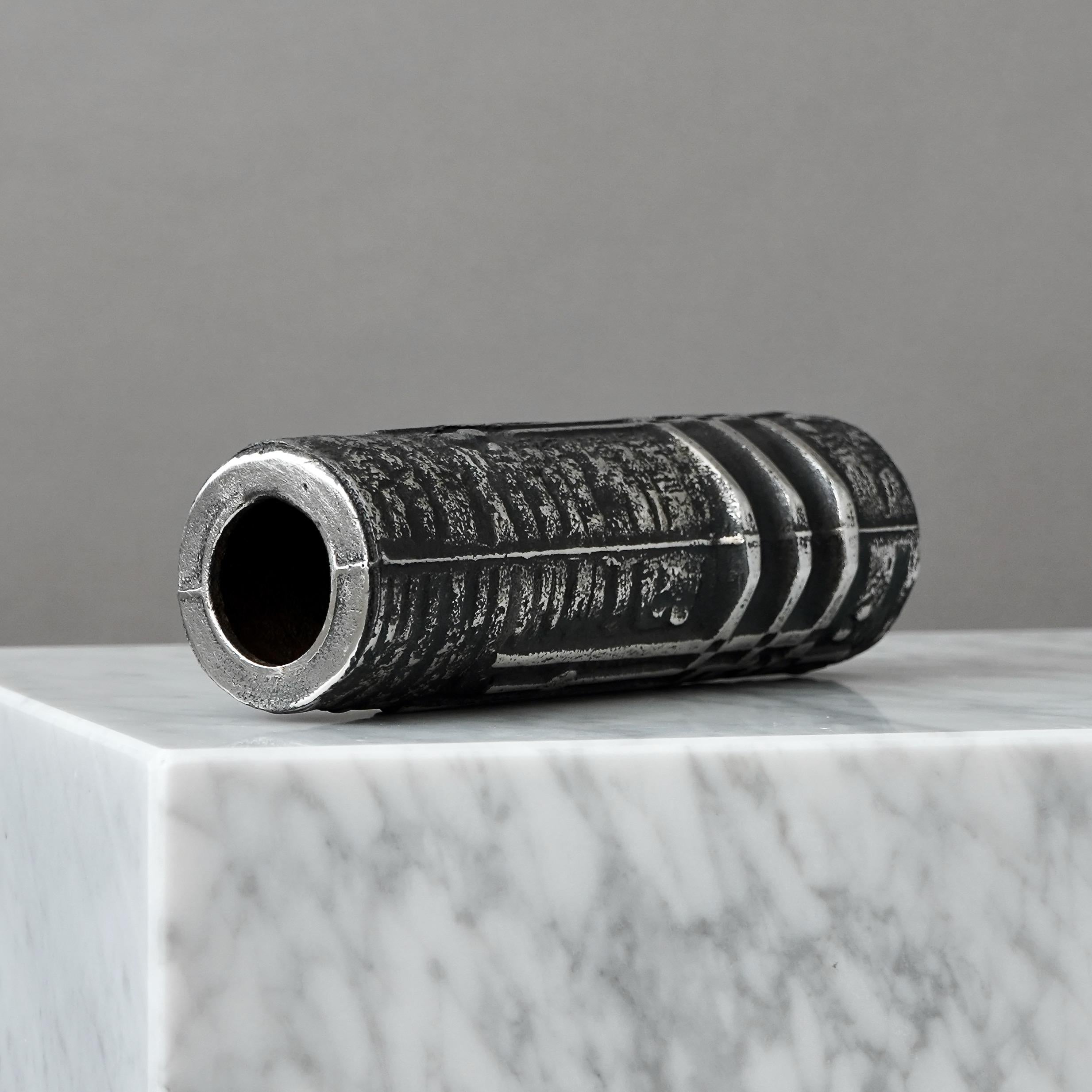 Brutalistische Vase aus Edelstahl von Olav Joa Joff. Polaris, Norwegen 1972. Stahlkunst im Angebot 1