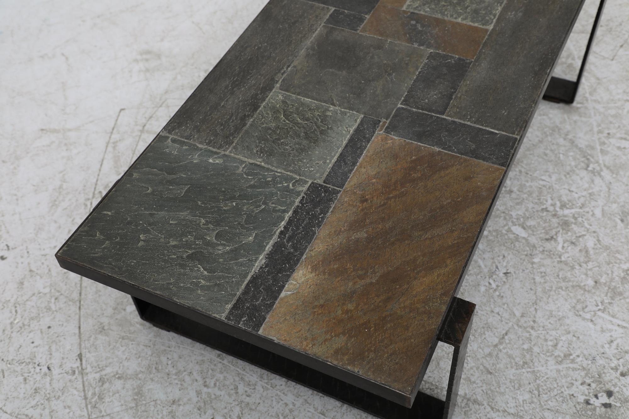 Table basse brutaliste en mosaïque de pierre et d'acier dans le style de Paul Kingma en vente 5