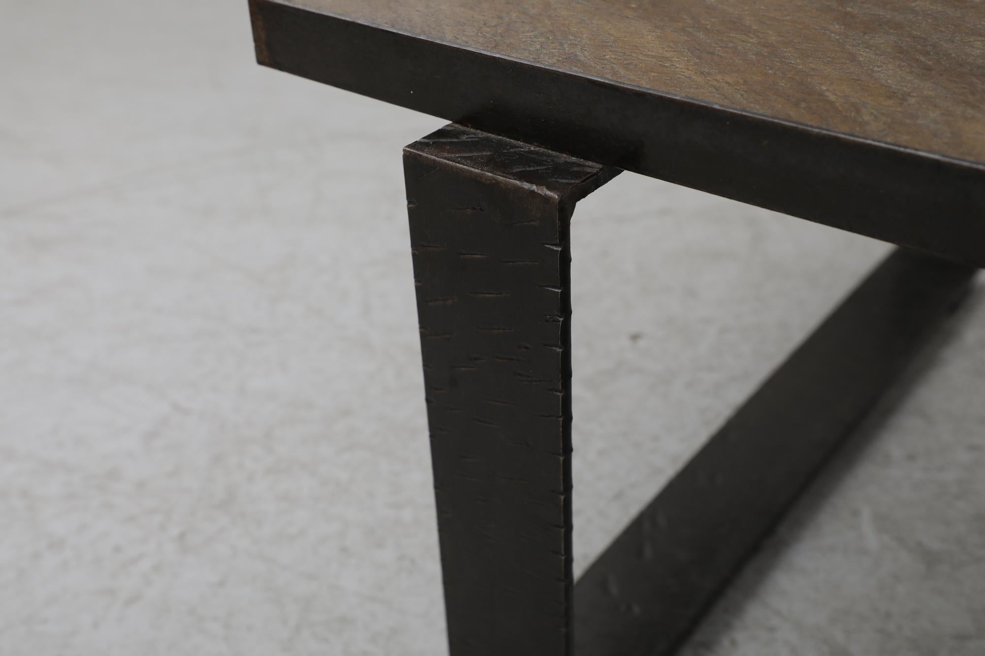 Table basse brutaliste en mosaïque de pierre et d'acier dans le style de Paul Kingma en vente 6