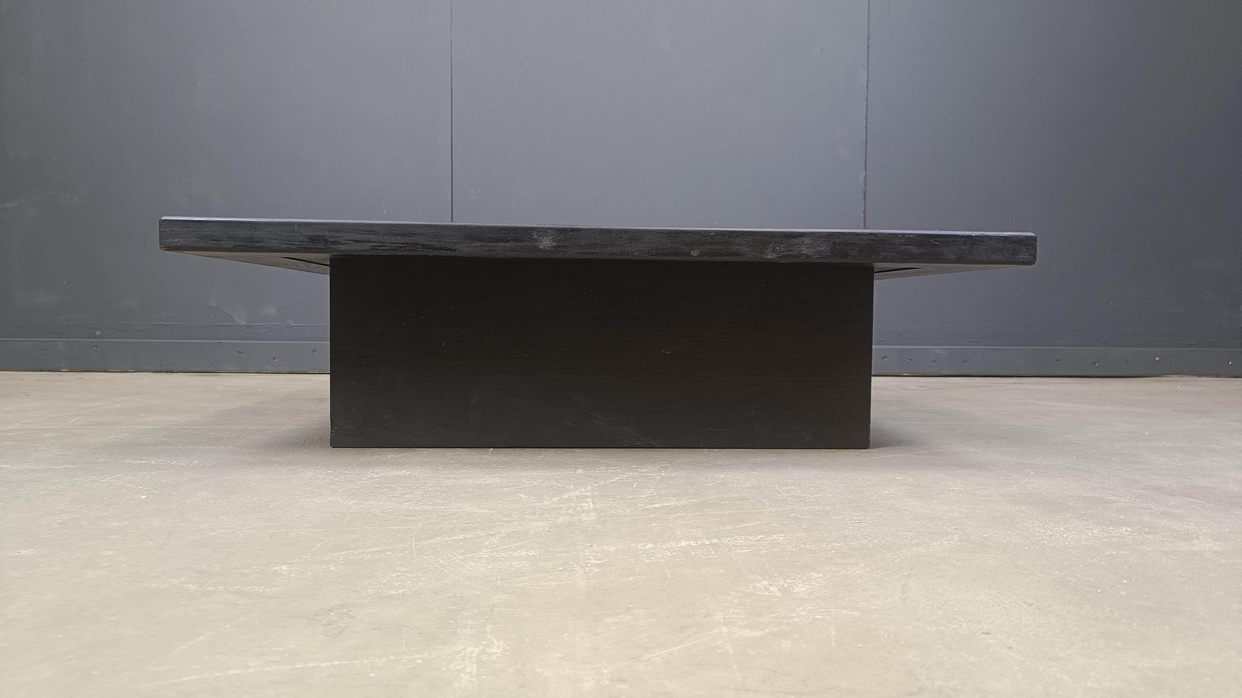 Brutalist stone coffee table, Made In belgium, 1960s For Sale 1
