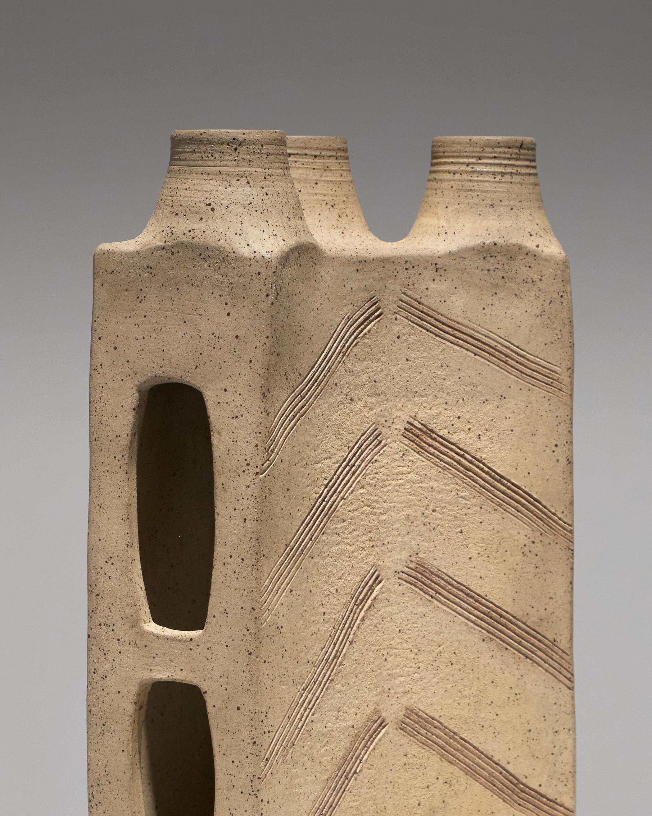 Brutalist Stoneware Soliflore, 1960s For Sale 2