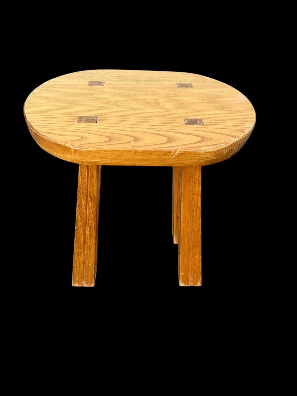 Wood brutalist stool from the 1970's For Sale