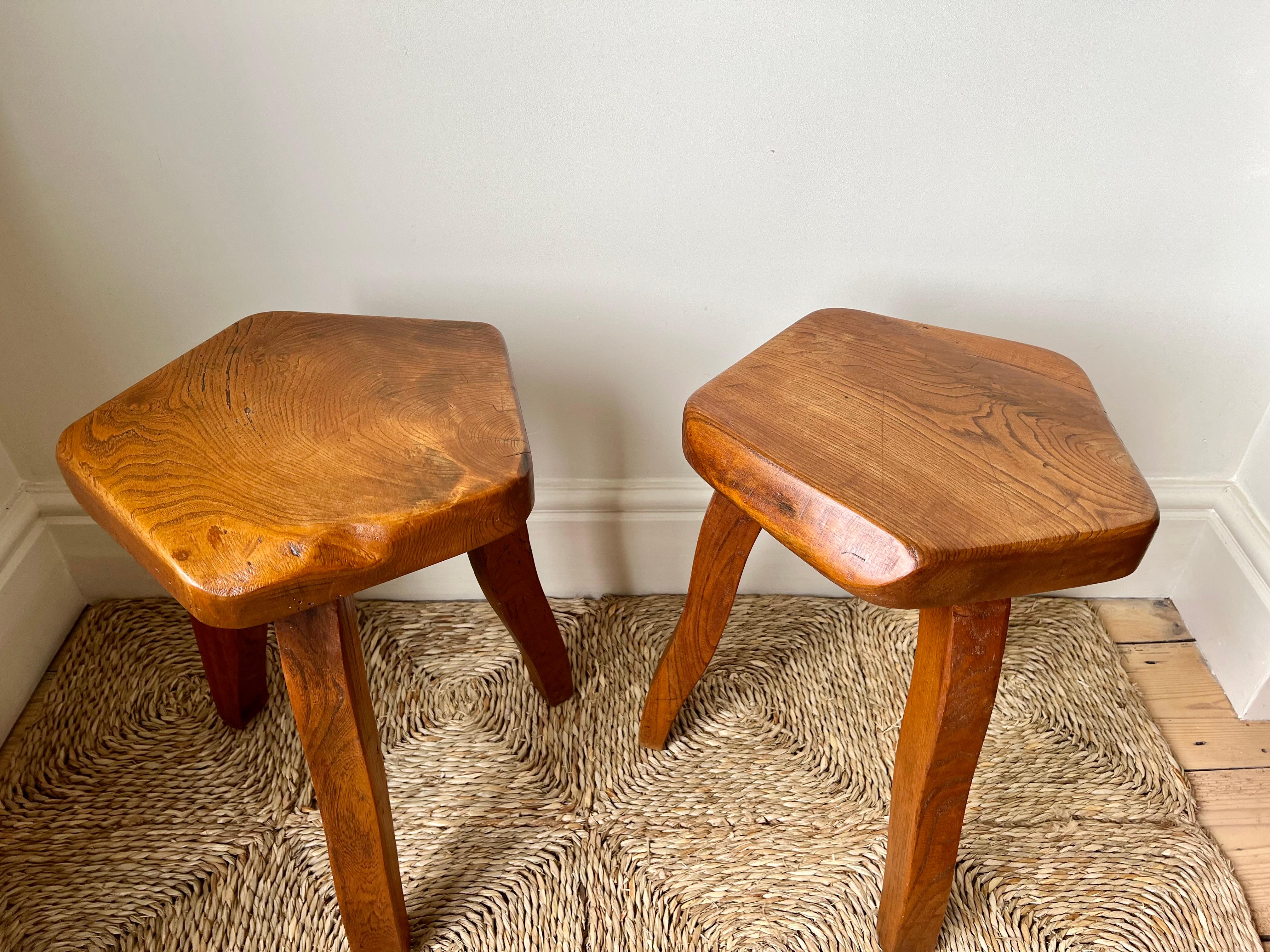 French Brutalist Stools In Elm by Aranjou France c.1960 Olavi Hanninen Mikko Nuppon For Sale