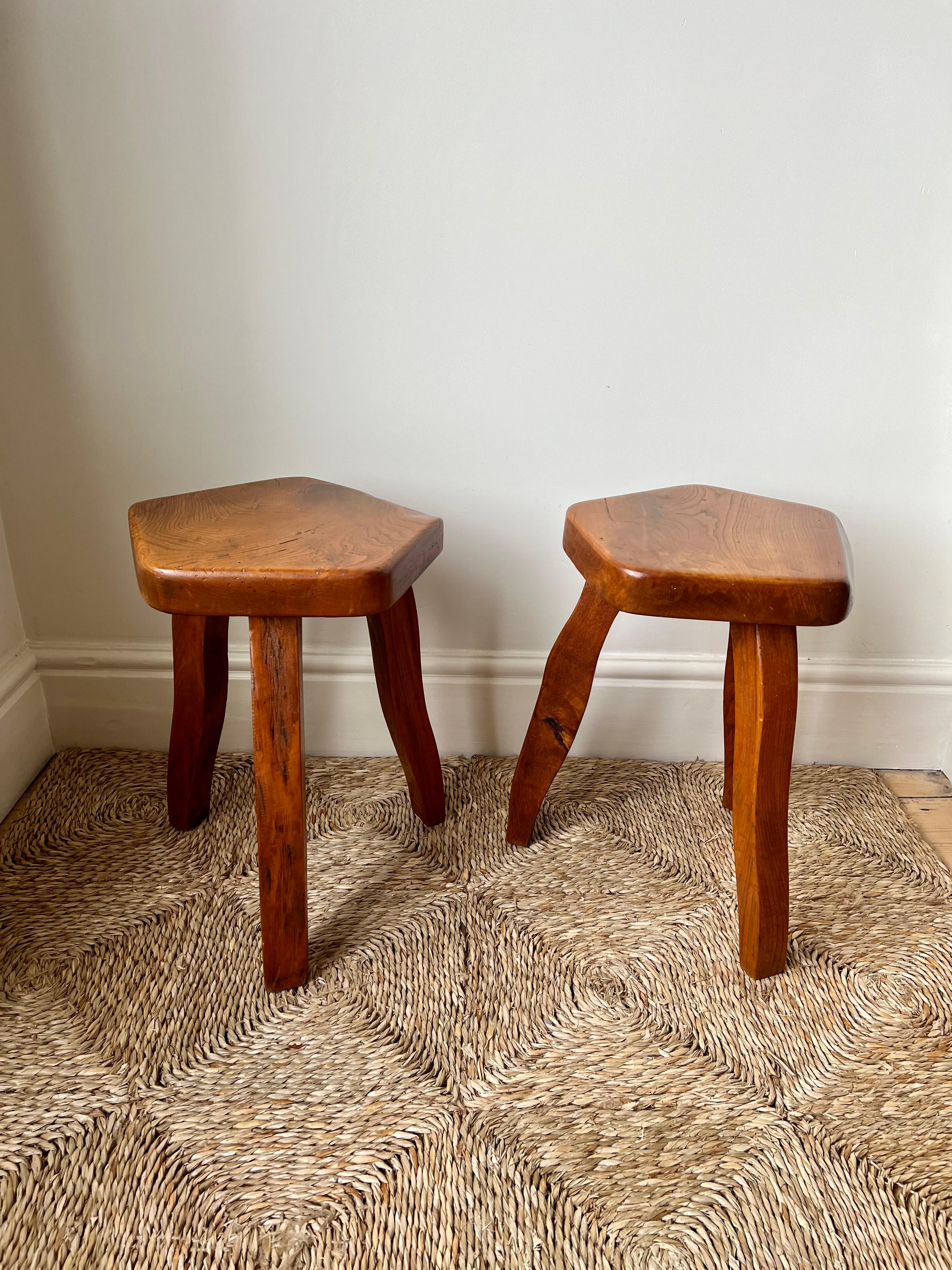20th Century Brutalist Stools In Elm by Aranjou France c.1960 Olavi Hanninen Mikko Nuppon For Sale