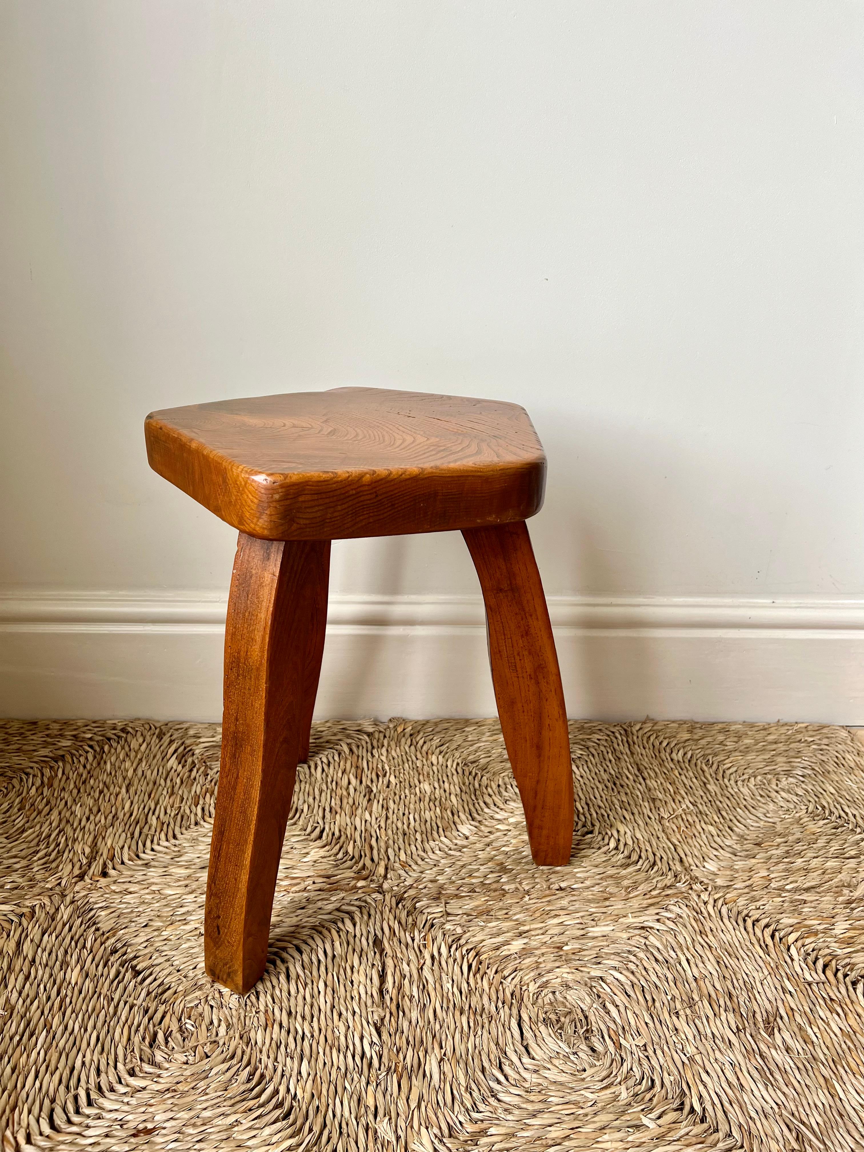 Brutalist Stools In Elm by Aranjou France c.1960 Olavi Hanninen Mikko Nuppon For Sale 3