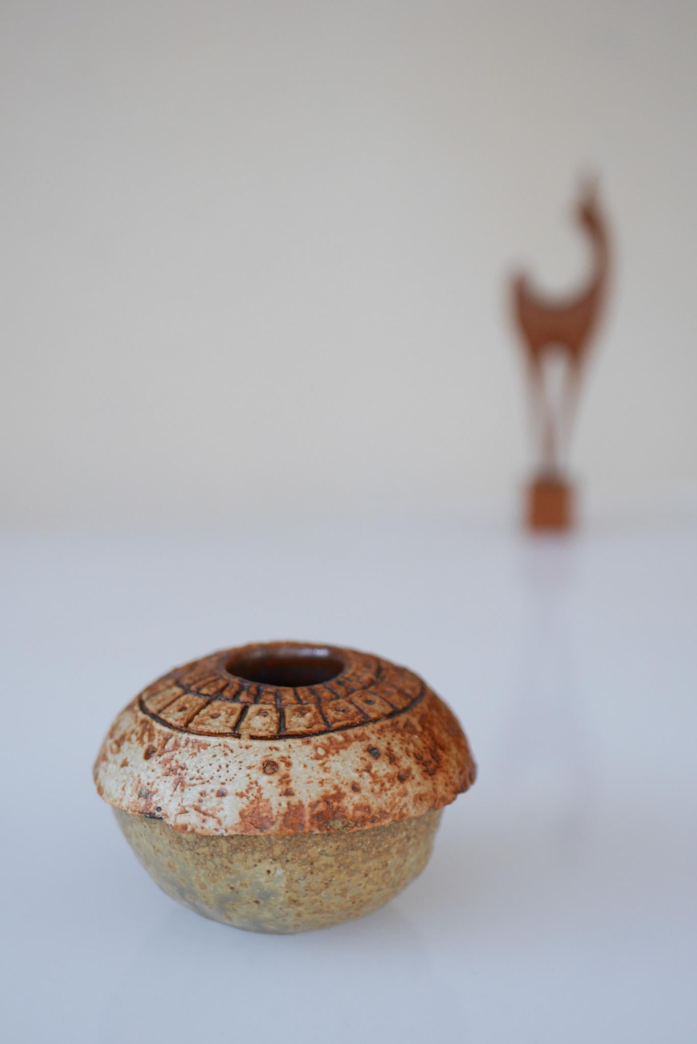 A small pair of vintage Space age Brutalist studio art ceramic vases or small pots made by the talented Bernard Rooke. These vases have the typical shape color and form the Rooke has become so famous for. Brutalist art with a hint of space age and