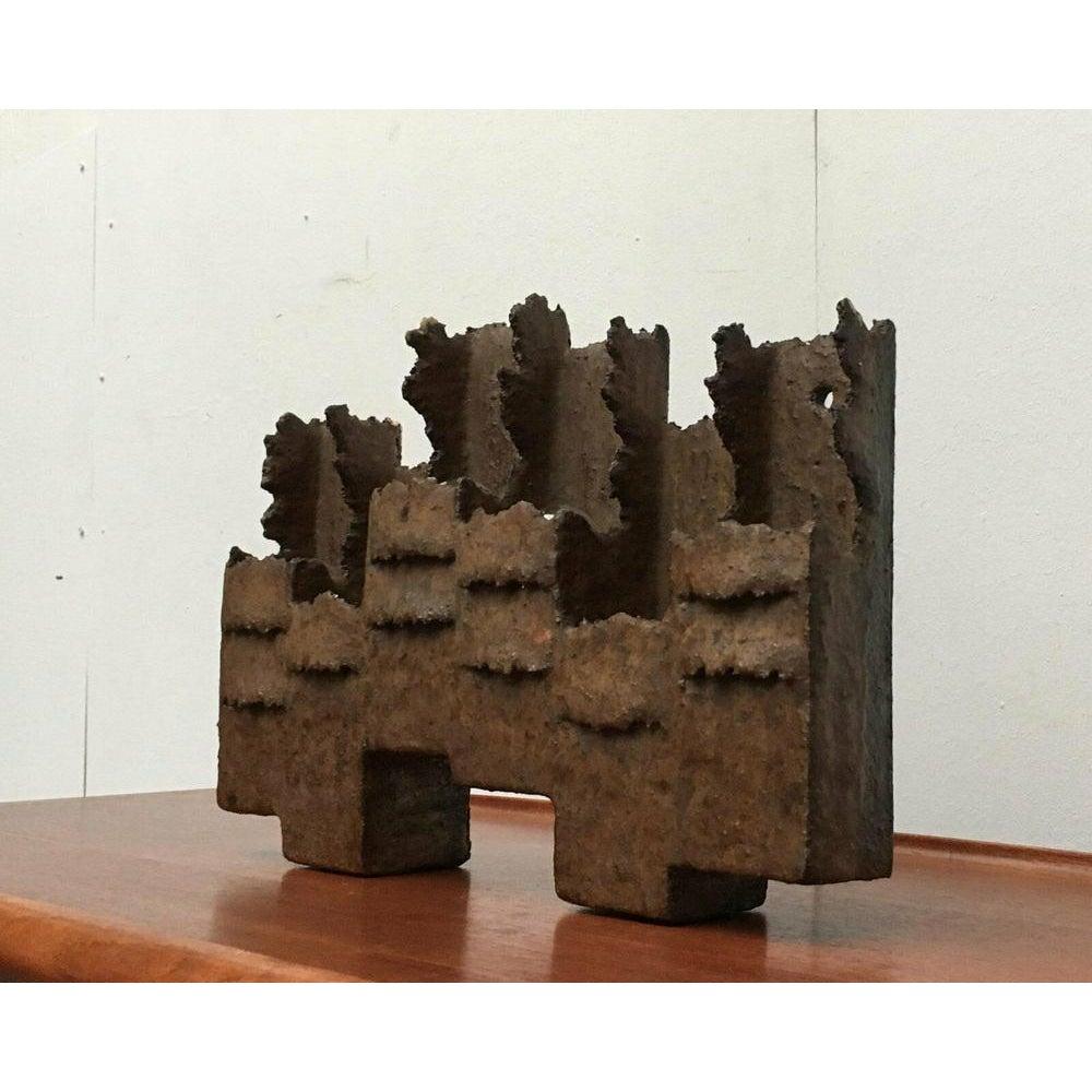 Brutalistische Studio Pottery Wandleuchte im Angebot 5