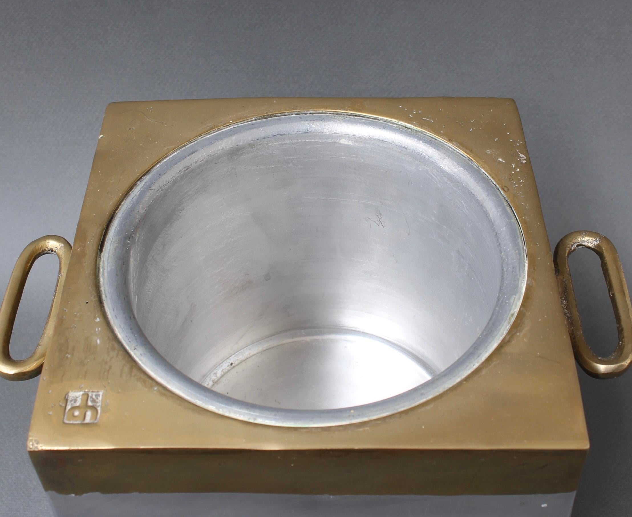 Aluminum Brutalist Style Aluminium and Brass Ice Bucket by David Marshall (circa 1980s) For Sale