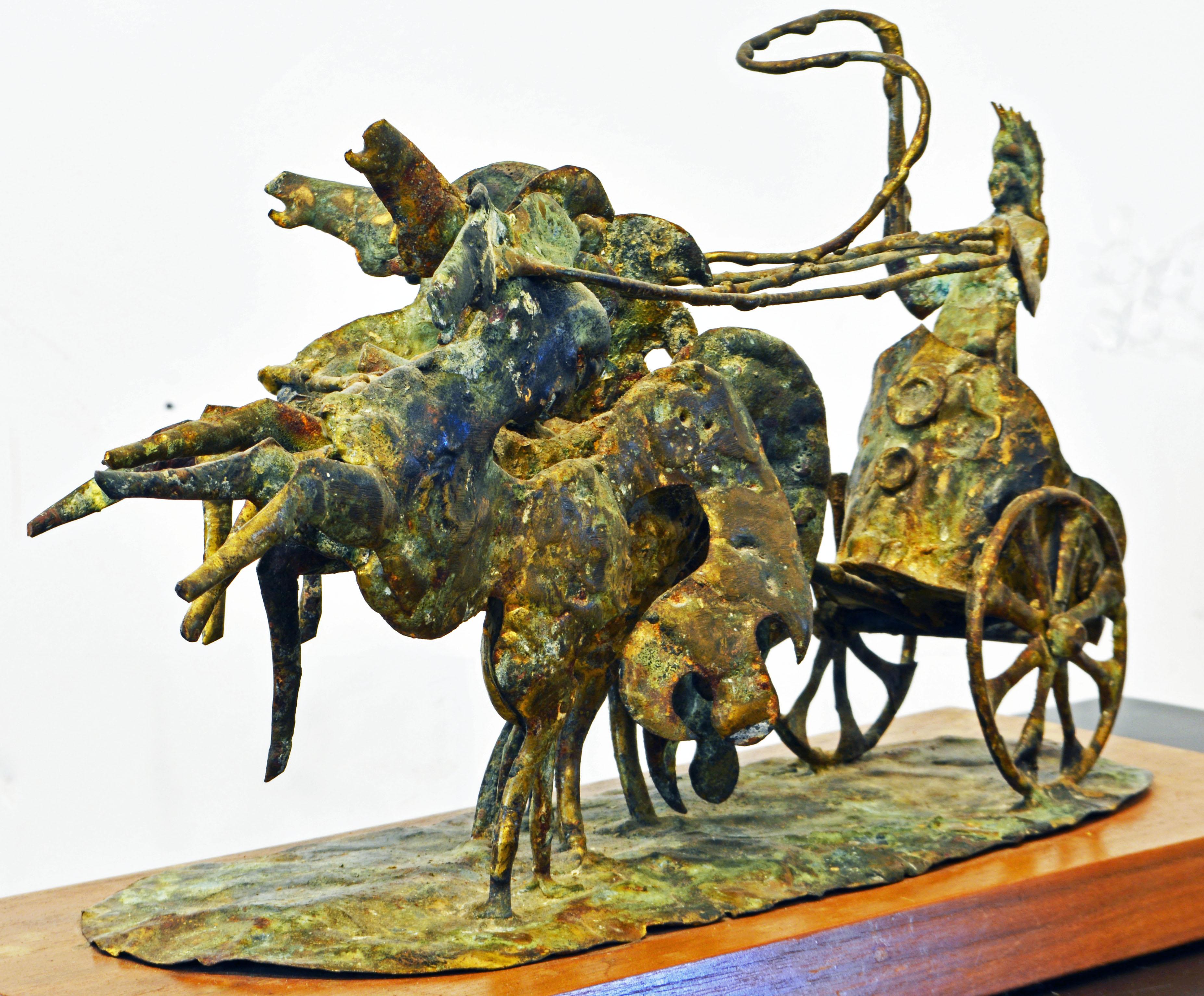 Brutalist Style Bronze Group of a Roman Charioteer by Bill Lett American 20th C. In Good Condition In Ft. Lauderdale, FL
