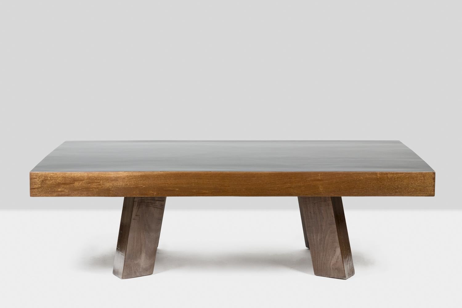 Verni Brutalist style coffee table, 1970s en vente