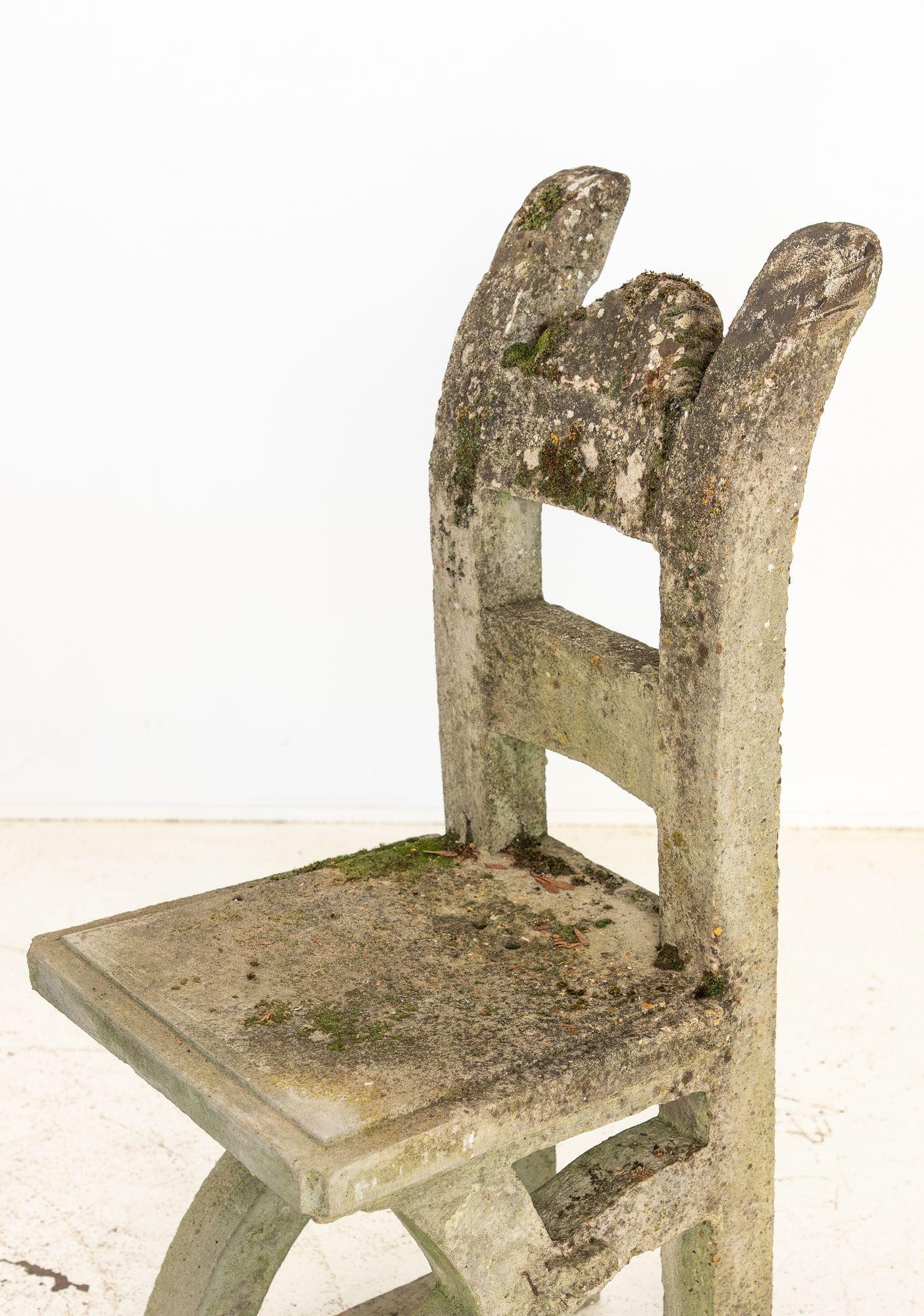 Brutalistischer Betontisch im brutalistischen Stil und Satz von vier Stühlen, England 1960er Jahre im Angebot 4