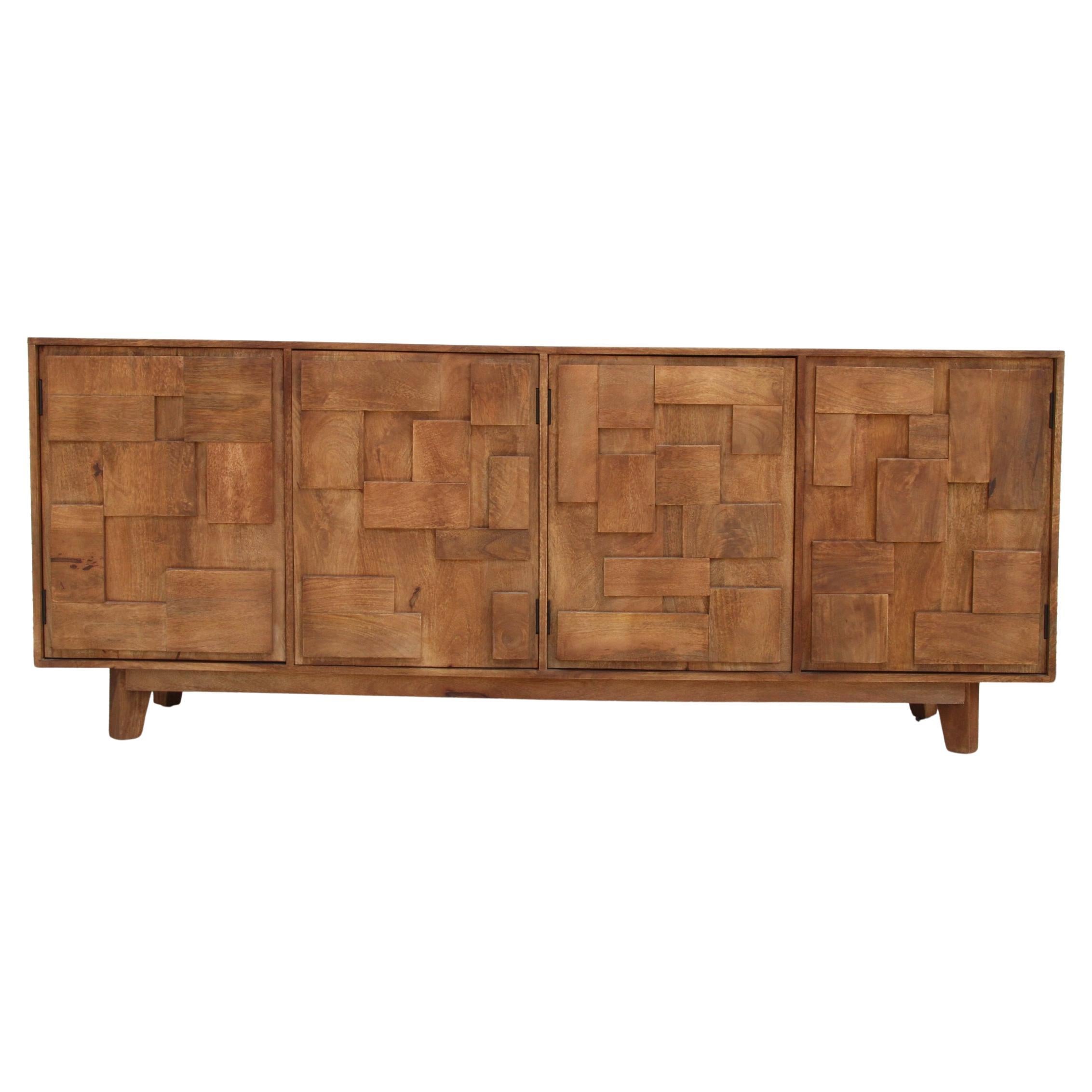 Credenza de cuatro puertas de estilo brutalista en venta