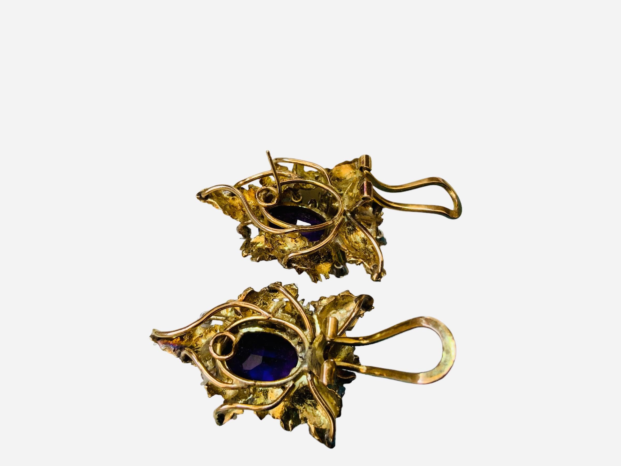 Paire de boucles d'oreilles de style brutaliste en or 14 carats avec améthyste et diamants  en vente 3