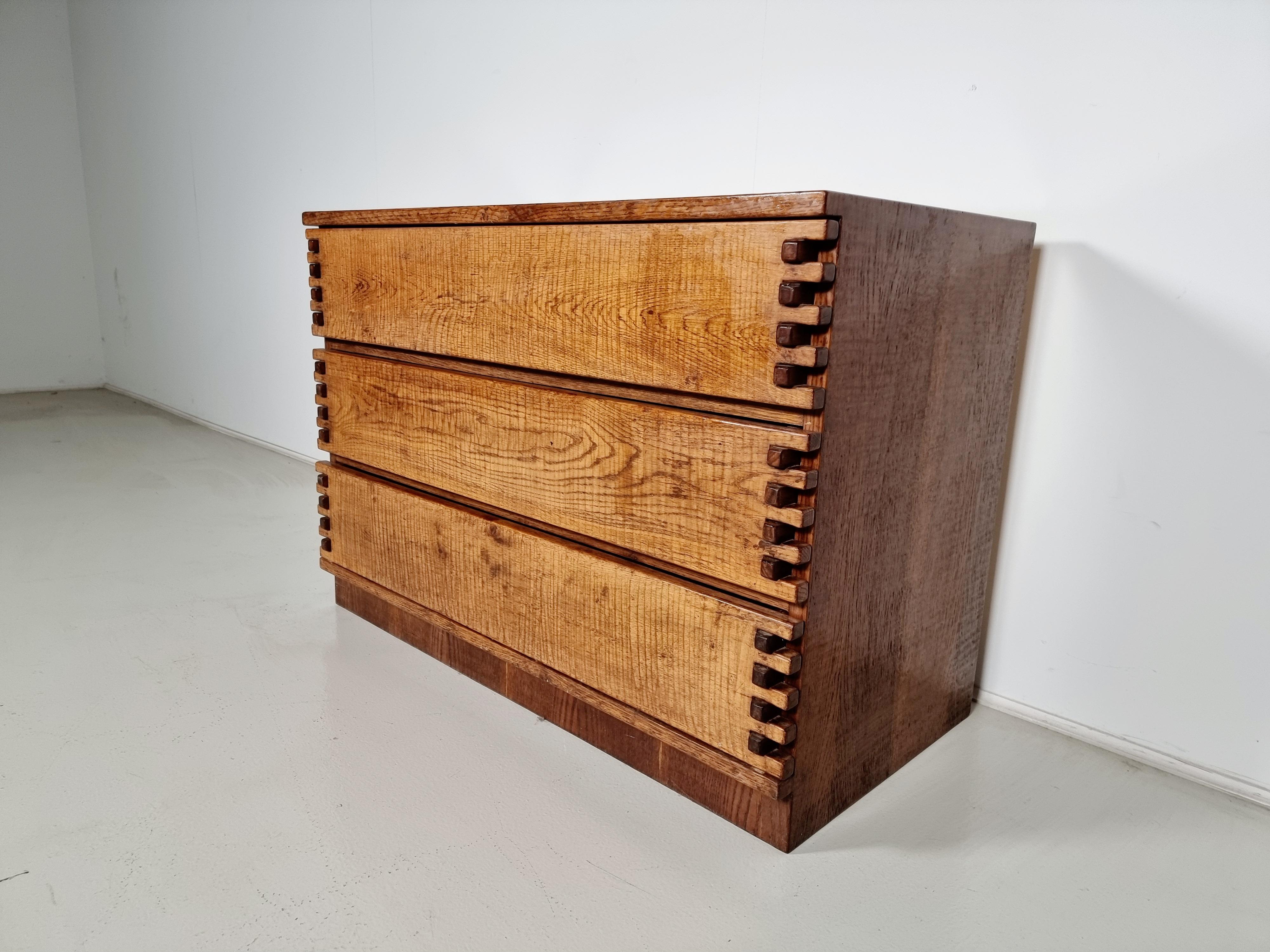 Mid-20th Century Brutalist Style Solid Oak Chest of Drawers, Italy, 1970s