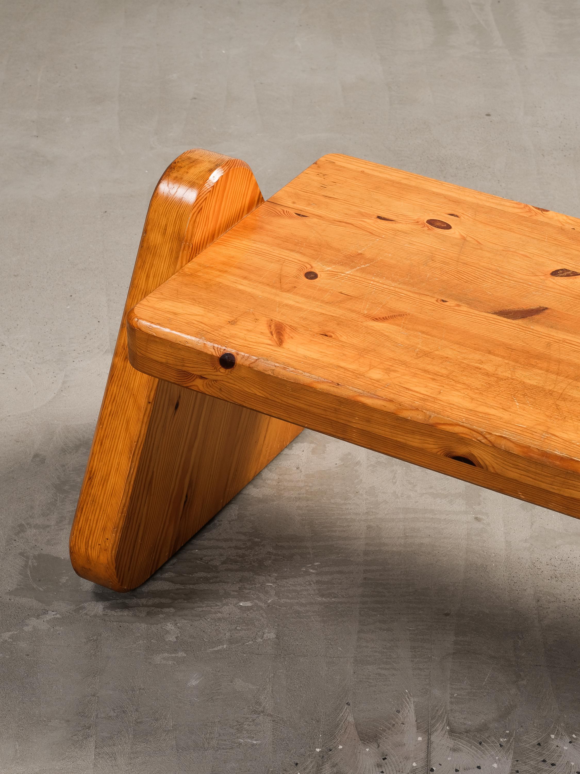 Finnish Brutalist Style Solid Pine Bench, Finland, 1980s For Sale