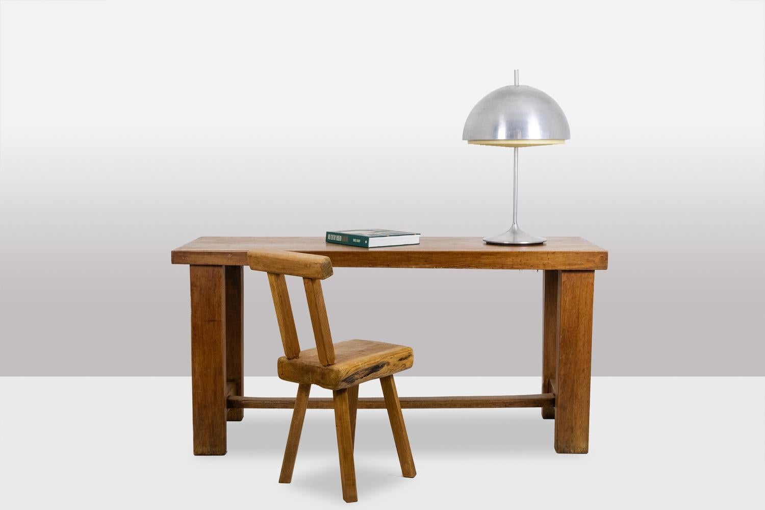 Brutalisme Table ou bureau de style brutaliste en hêtre. Circa 1900. LS5710709I en vente