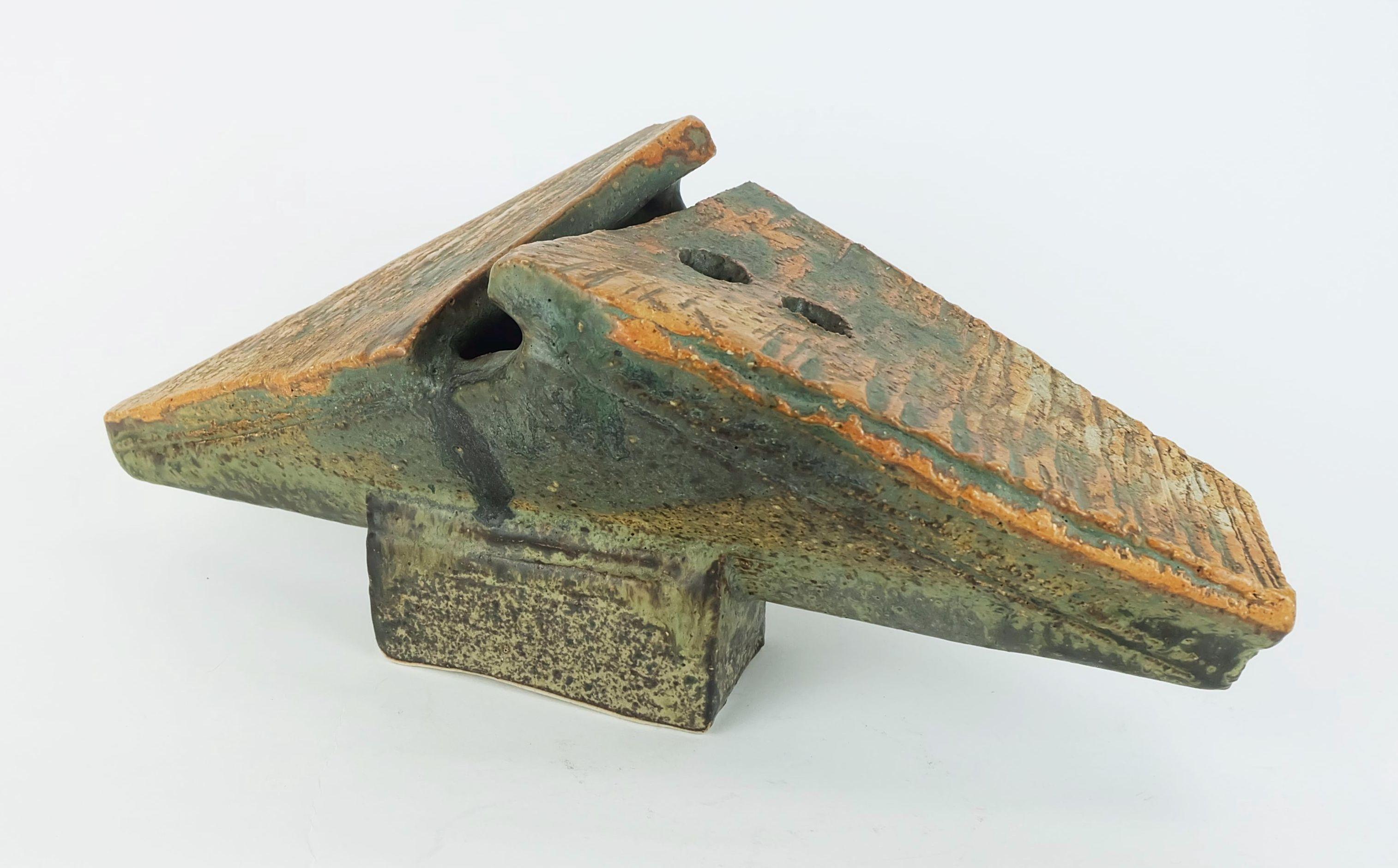 Exceptionally designed vase / vessel / object by the German ceramist and sculptor Robert Sturm (1935-1994). Probably created in the 1970s. Signed on the bottom.

Dimensions in cm: 
Height 13.5 cm, width 37 cm, depth 18 cm.

Dimensions in