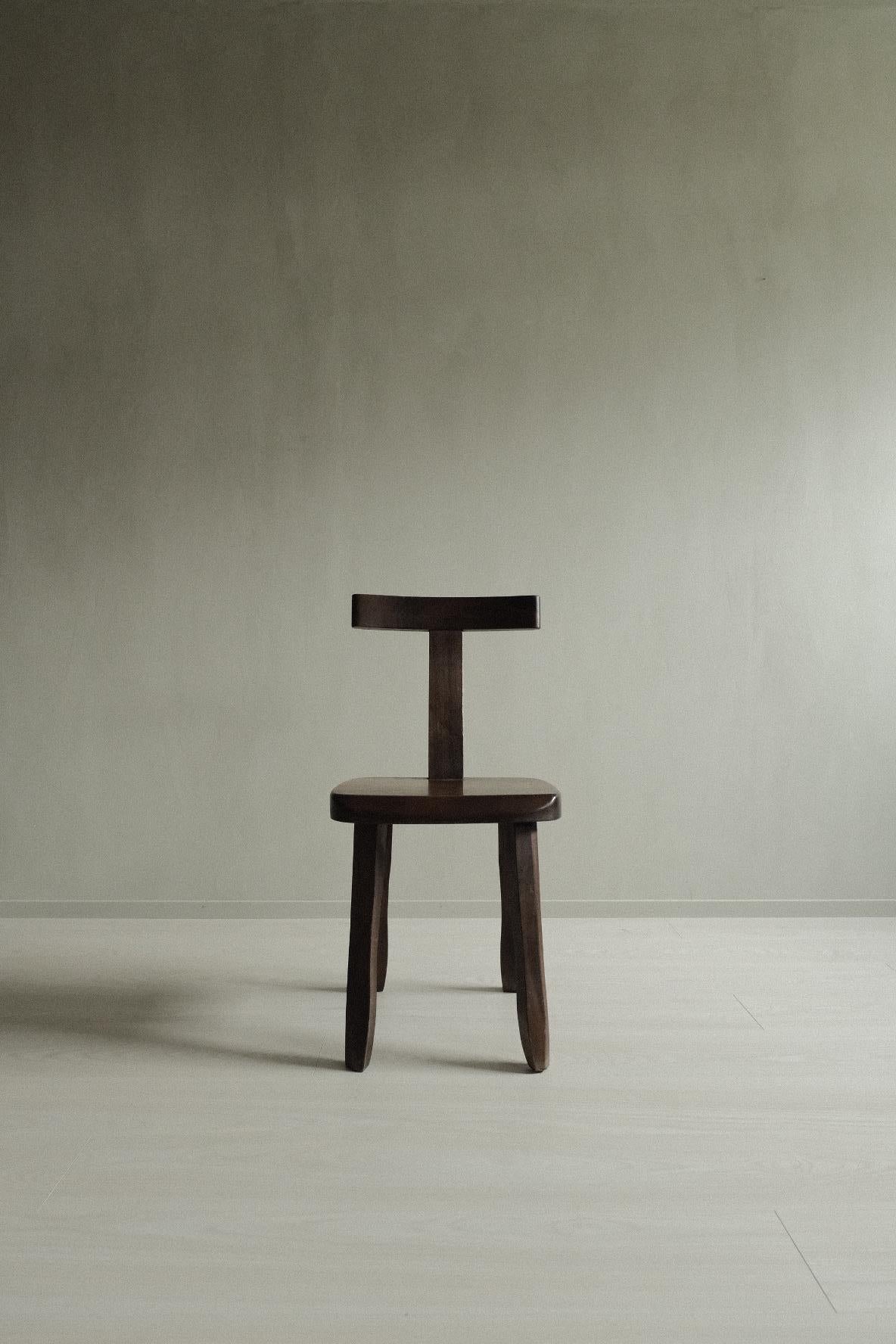 Beautiful organic dining chair called the 