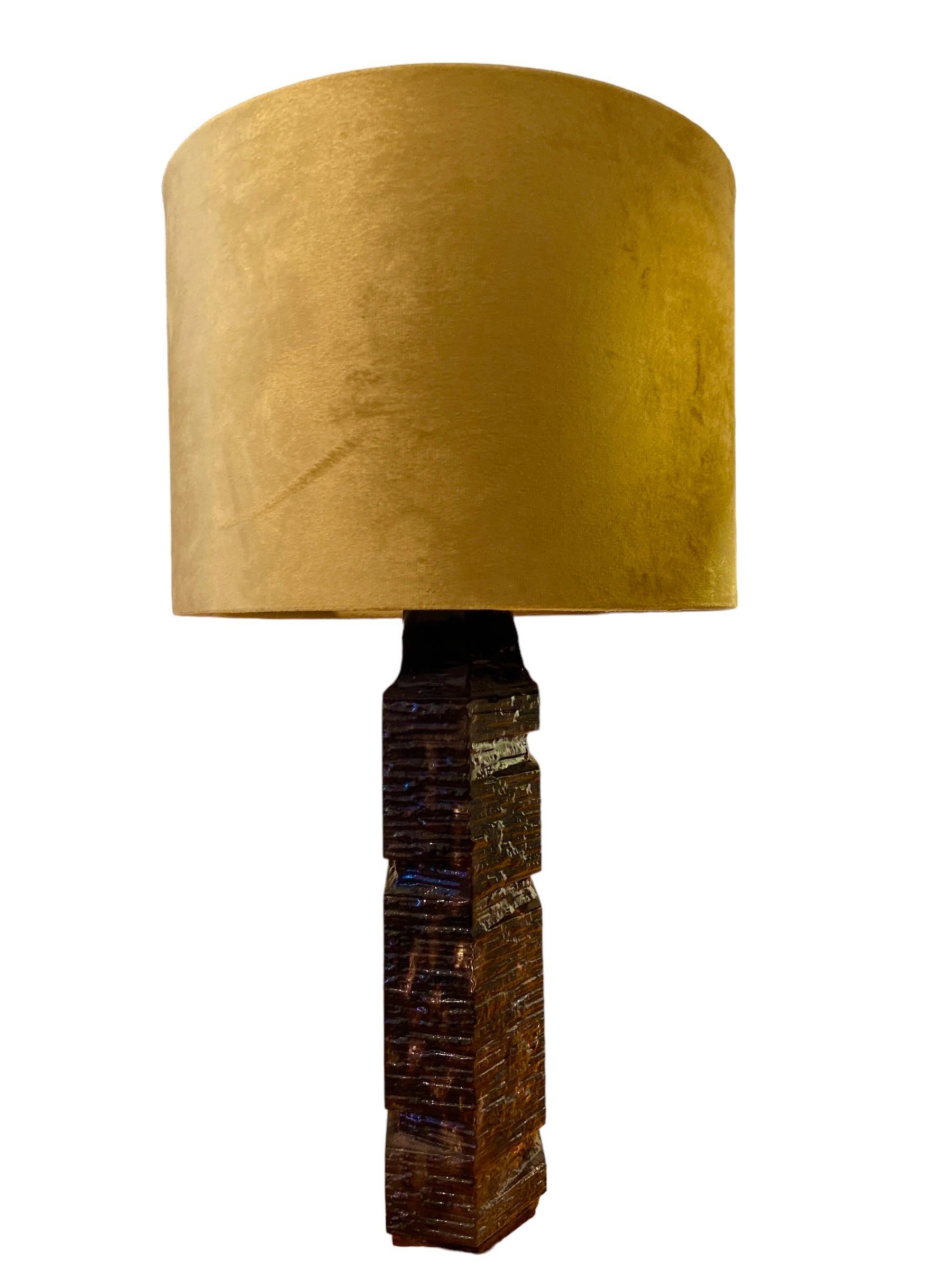 Italian Brutalist table lamp by César Baldaccini For Sale