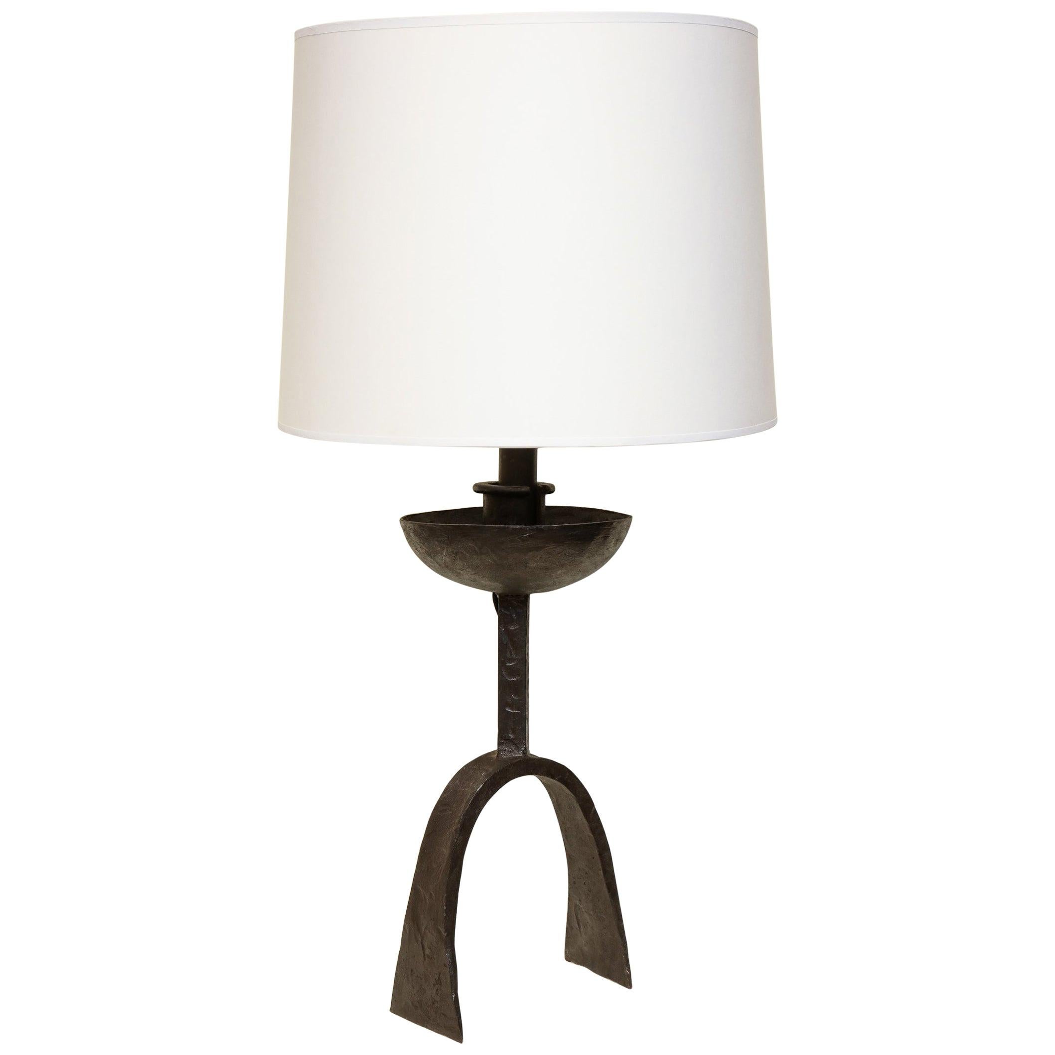 Brutalist Table Lamp Handwrought Iron Mid-Century Modern, Italy, 1960s For Sale