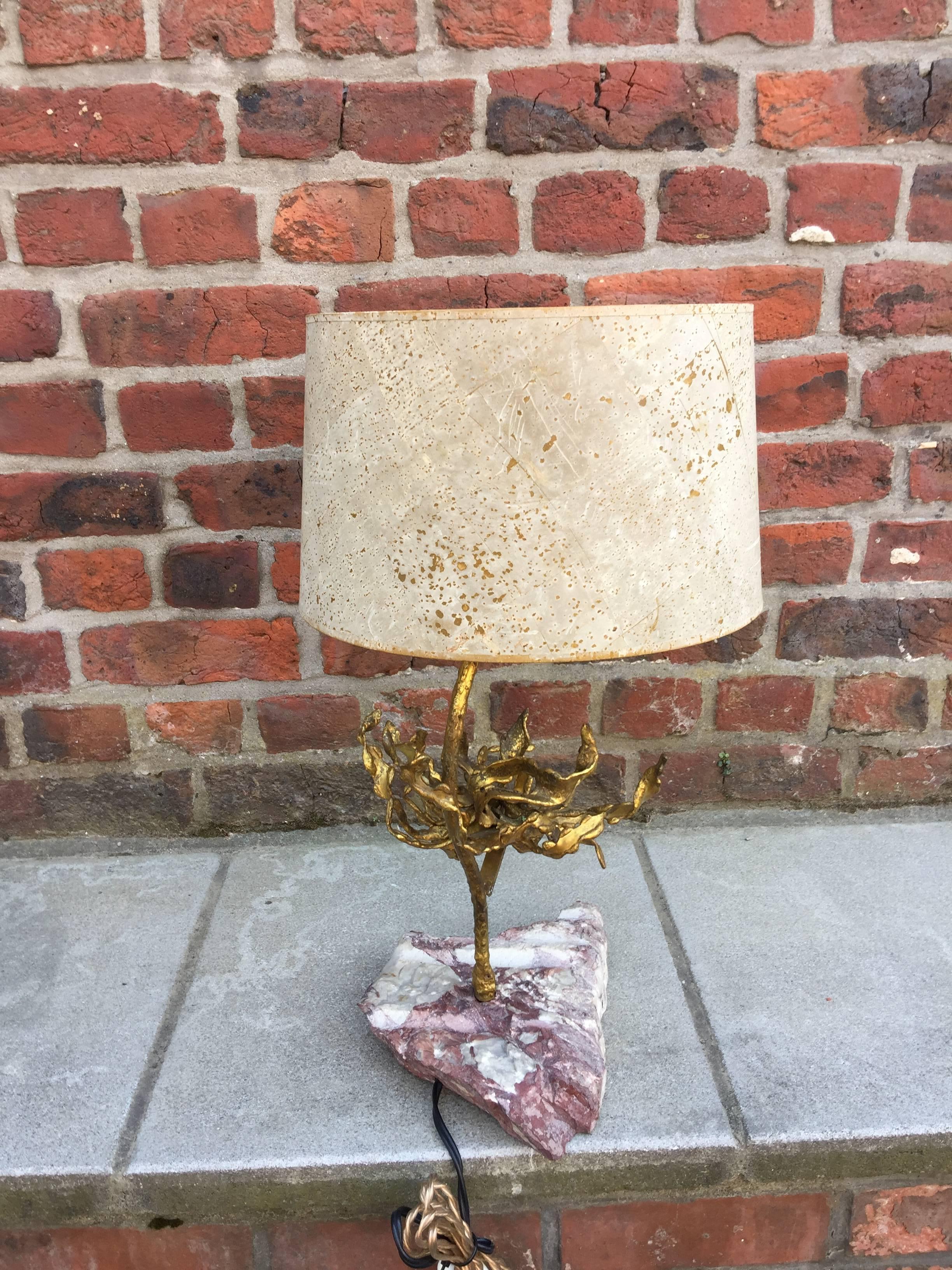 Brutalist Table Lamp in Brass Signed Paul Moerenhout, circa 1970 For Sale 4