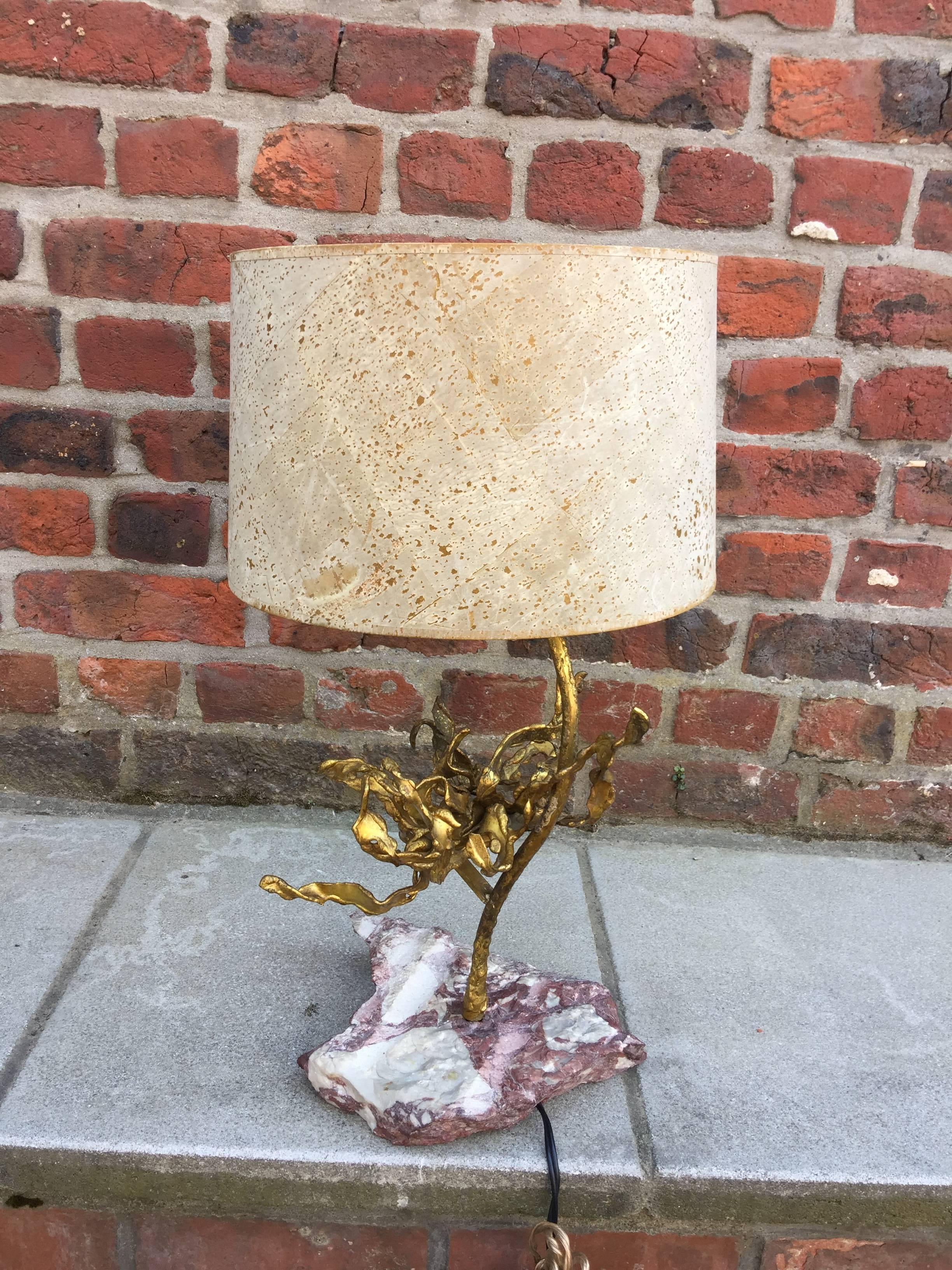 Brutalist Table Lamp in Brass Signed Paul Moerenhout, circa 1970 For Sale 3