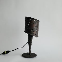 Lampe de table brutaliste, métal, France, années 1960