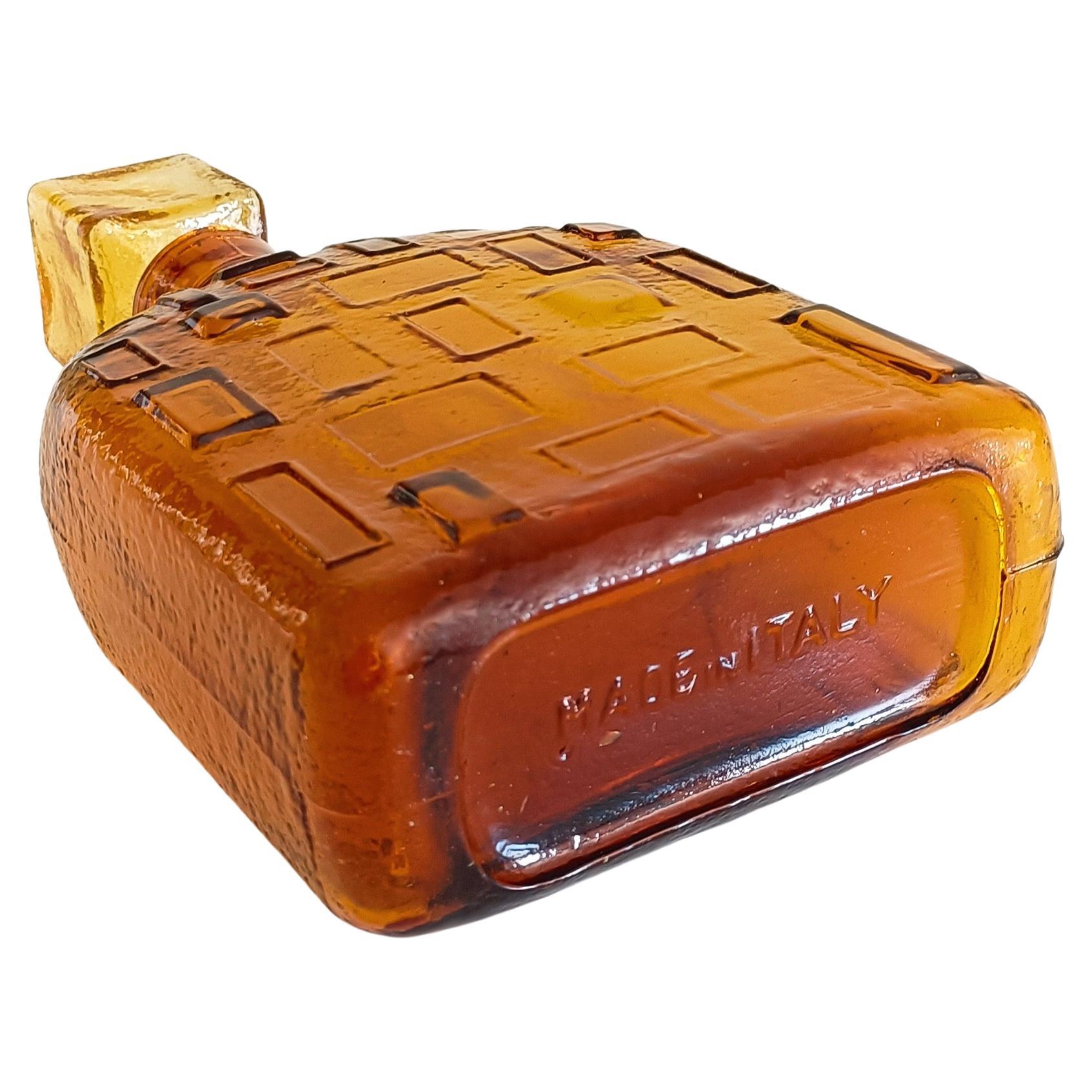 Brutalist Textured Glass Decanter by Wayne Husted for Stelvia, Italy 1960s In Excellent Condition In Valencia, VC