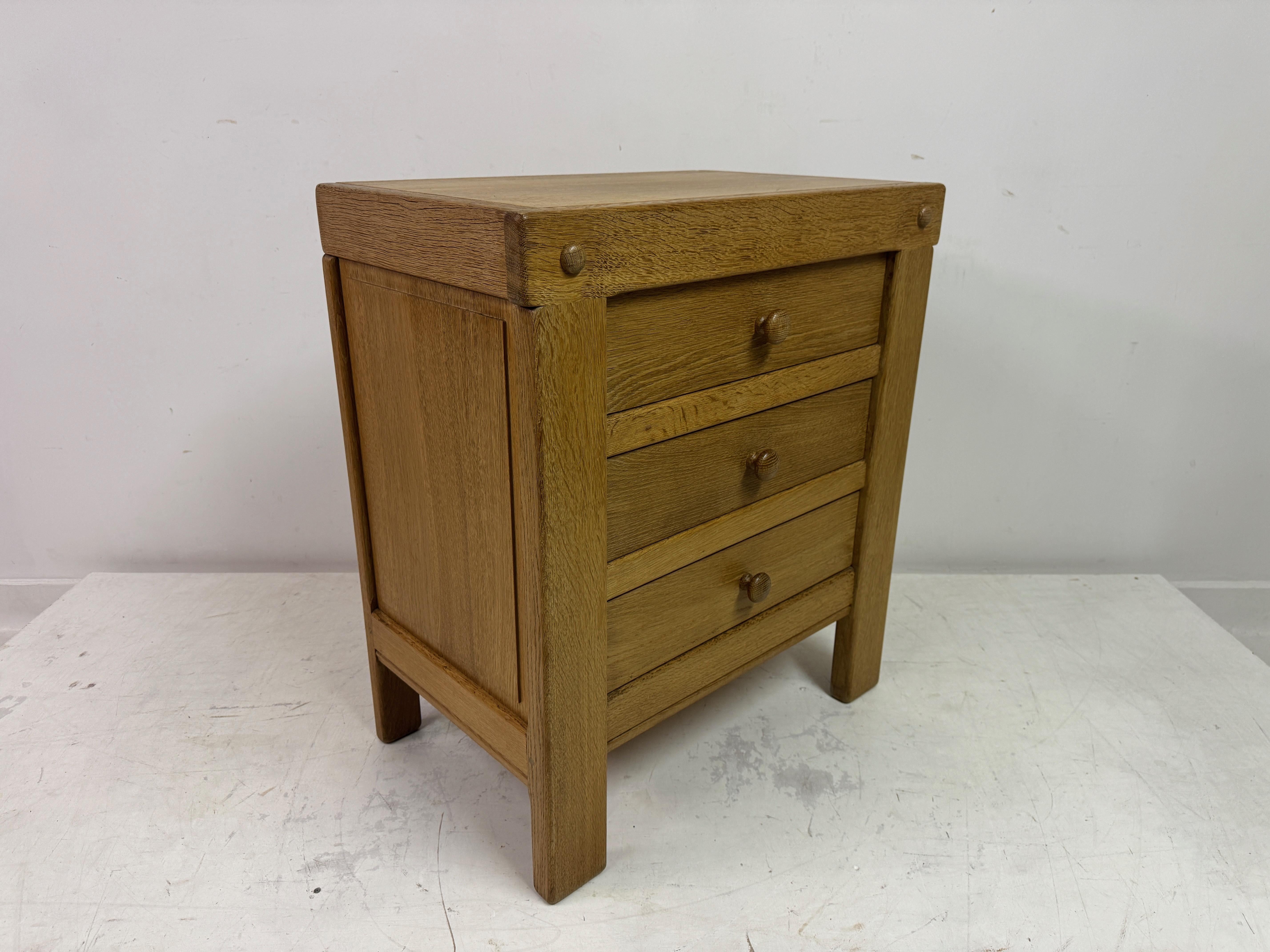 Brutalist Three Drawer Oak Chest of Drawers For Sale 8