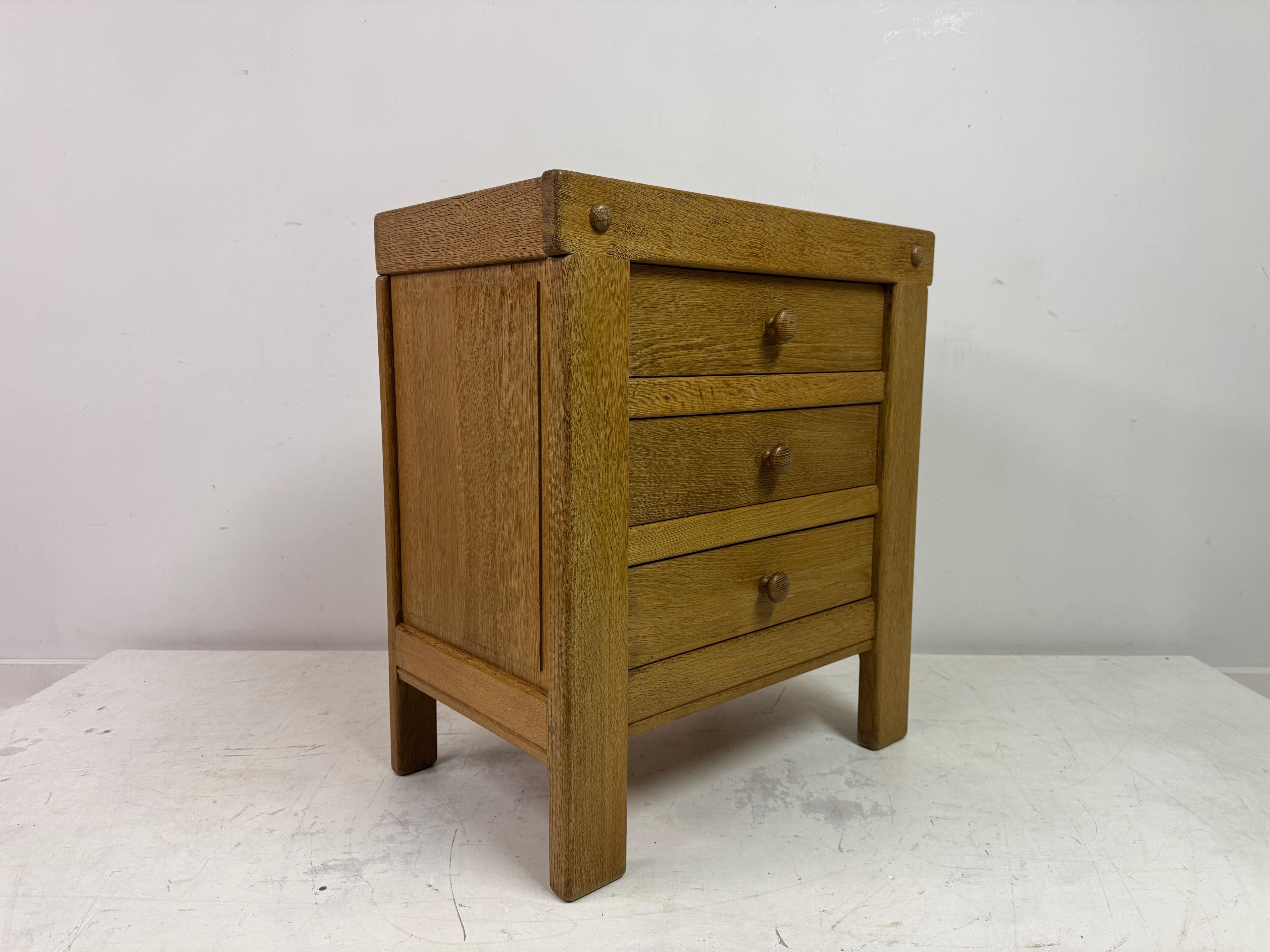 Brutalist Three Drawer Oak Chest of Drawers For Sale 10