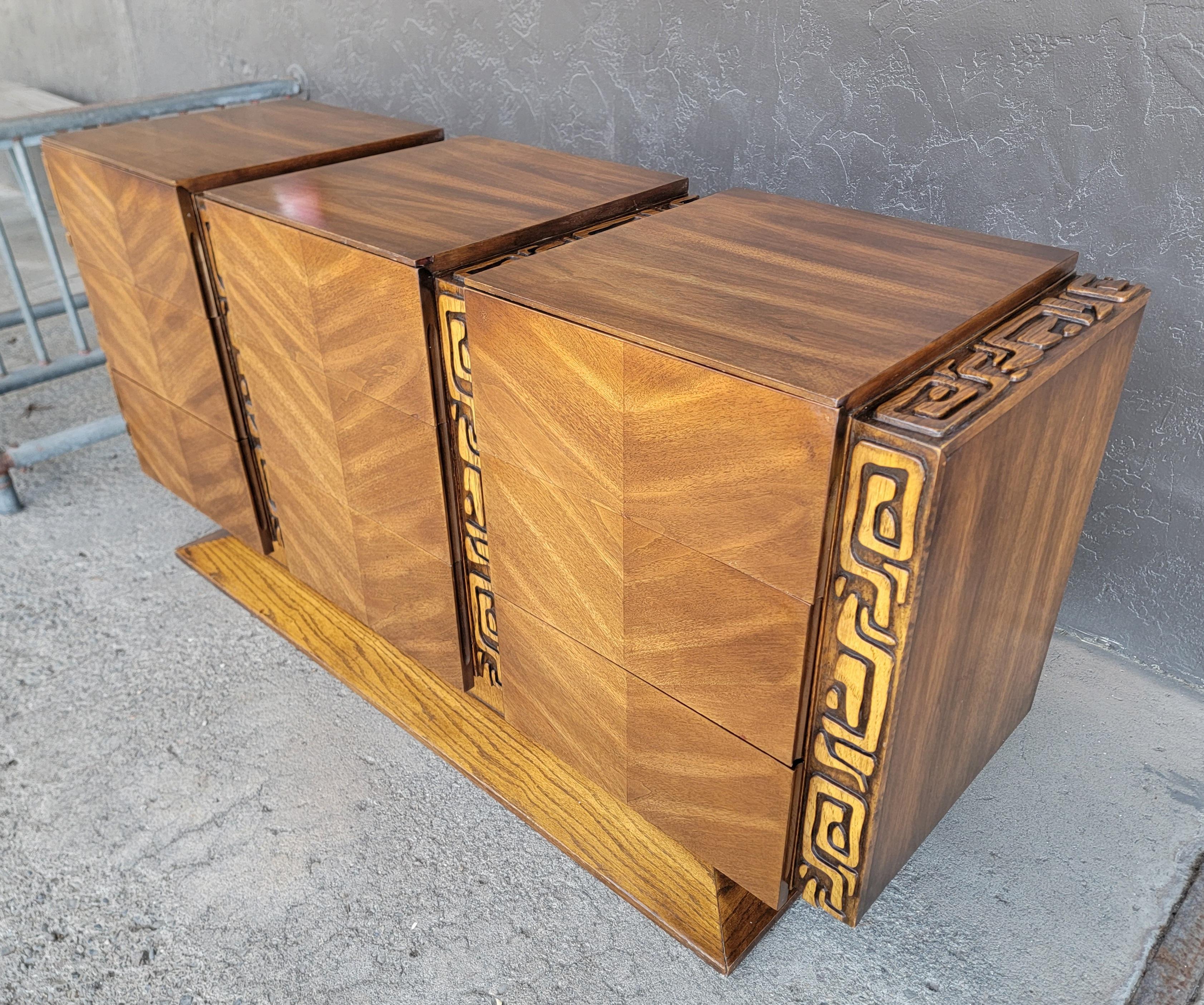 Brutalist / Tiki Dresser by United Furniture en vente 1
