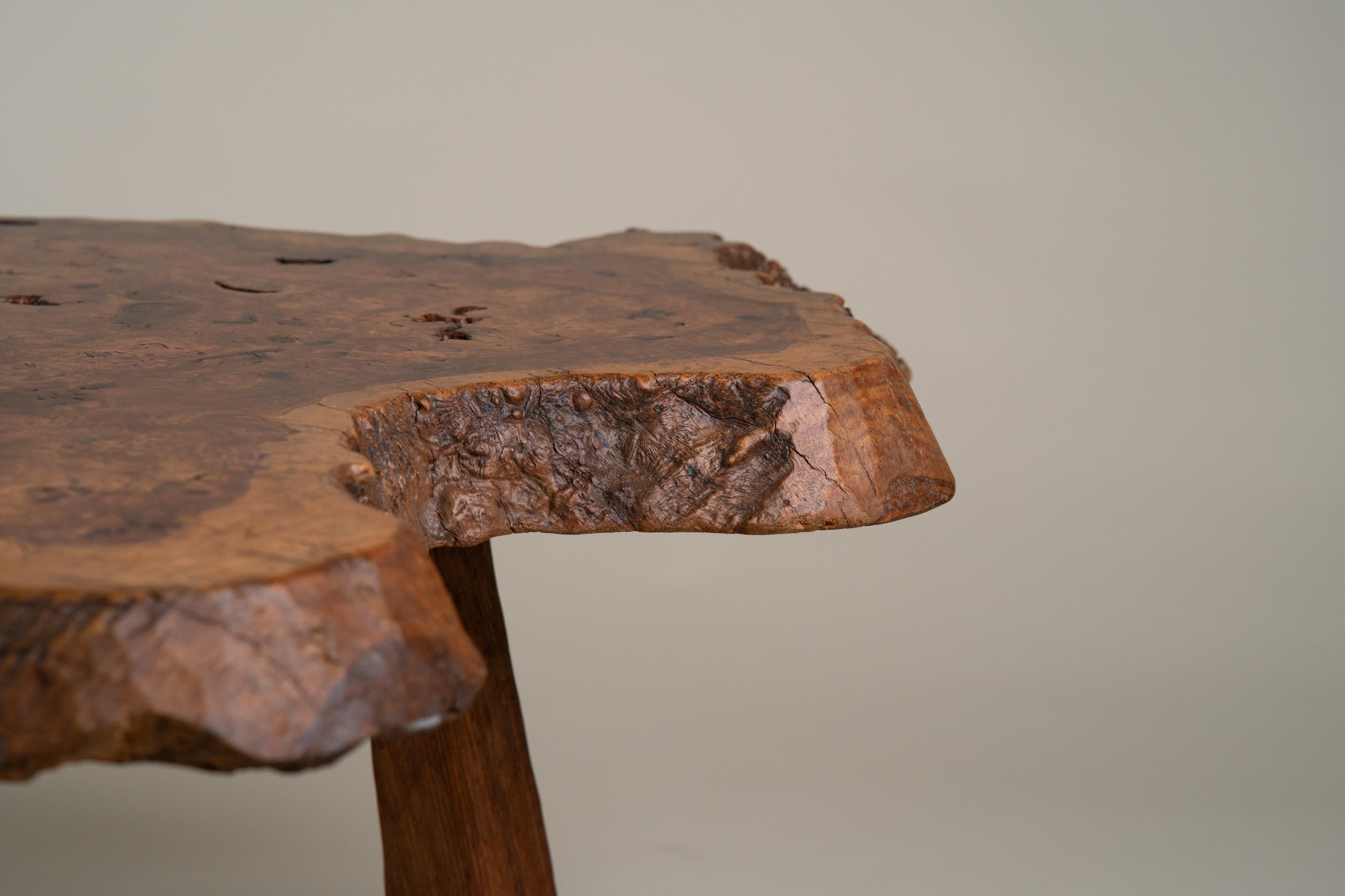 20ième siècle Brutalist Timber Coffee Table en vente