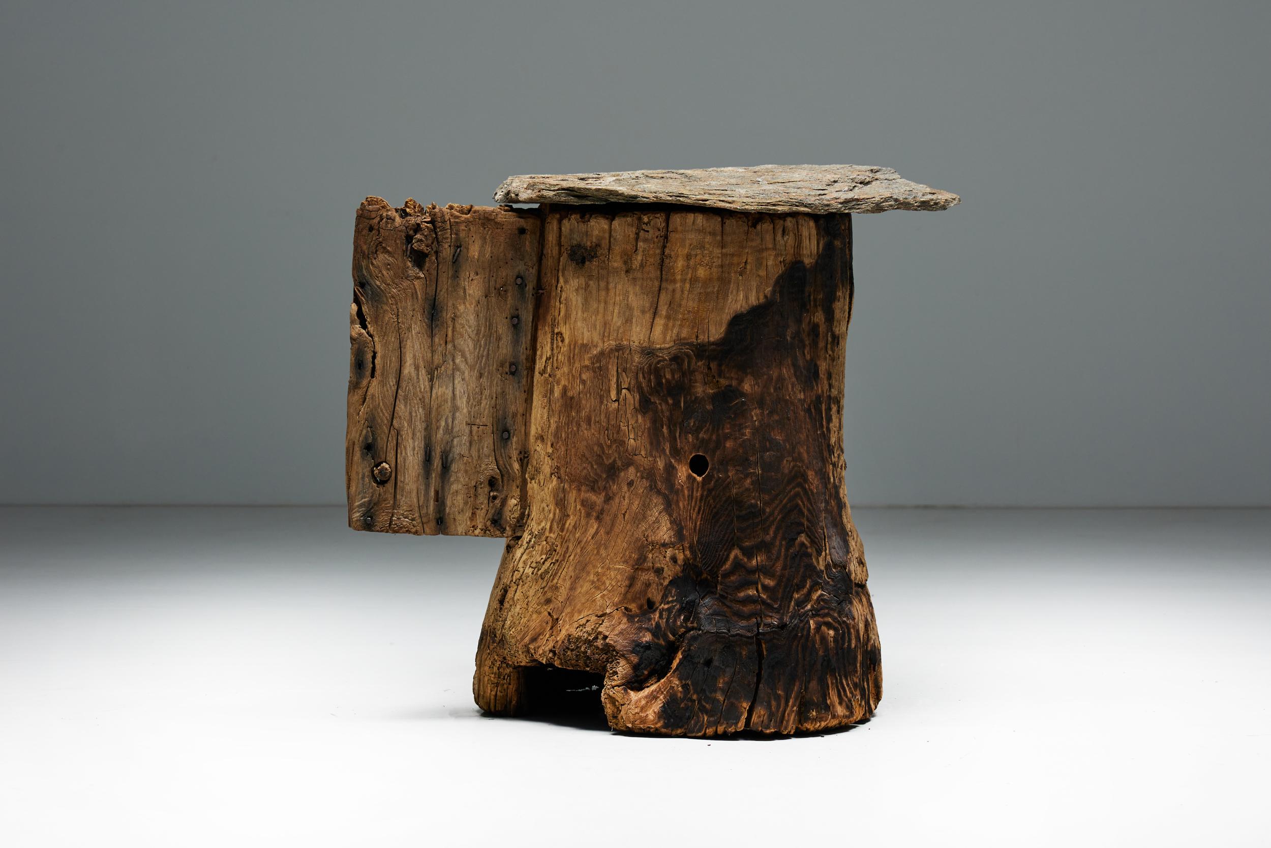 Brutalistischer Travail Populaire Beistelltisch und Schrank, Frankreich, frühes 20. Jahrhundert im Angebot 5