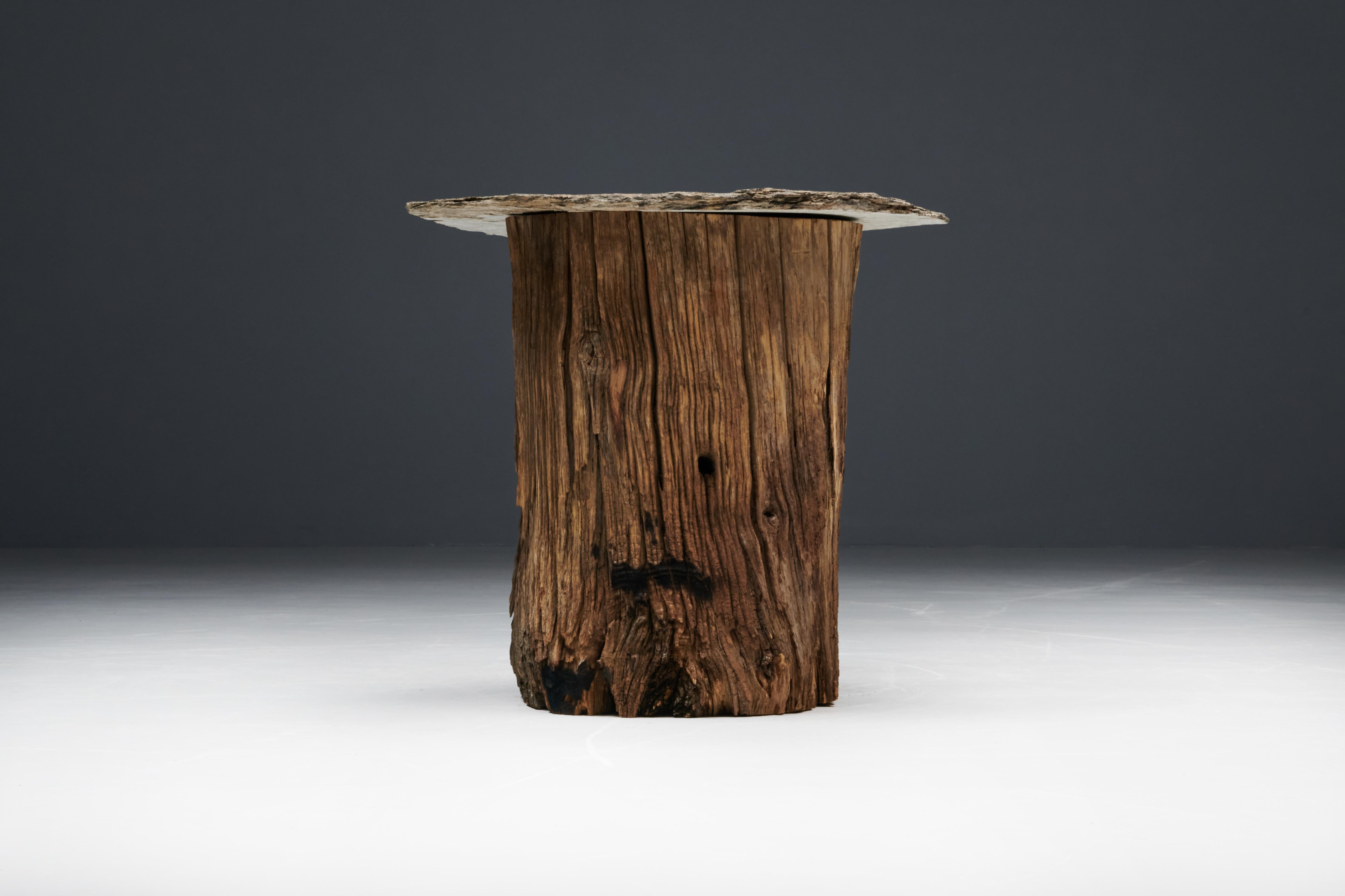 20ième siècle Table d'appoint Populaire Brutalist Travail, France, début du 20e siècle en vente